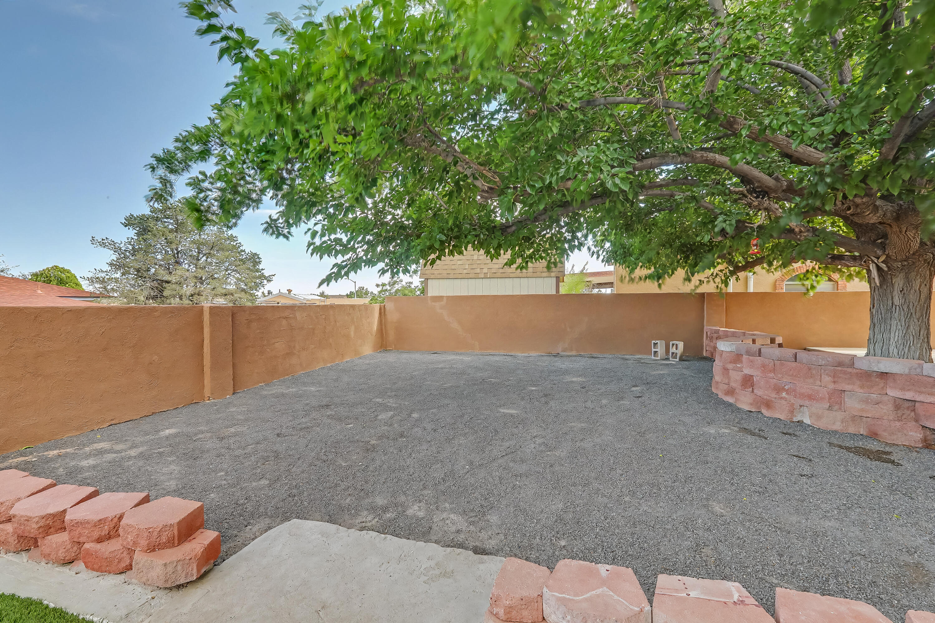808 Villa Verde Drive SE