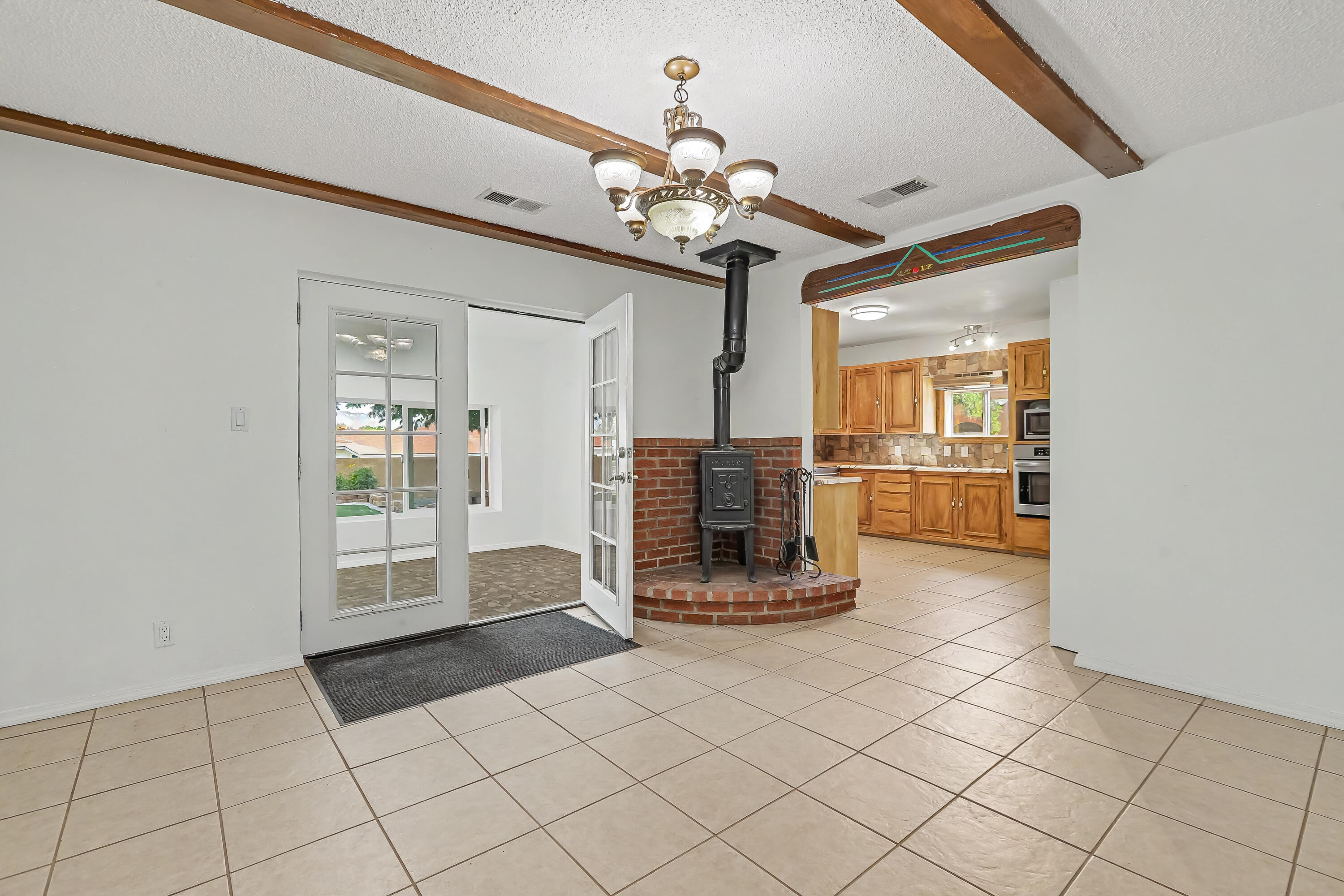 808 Villa Verde Drive SE