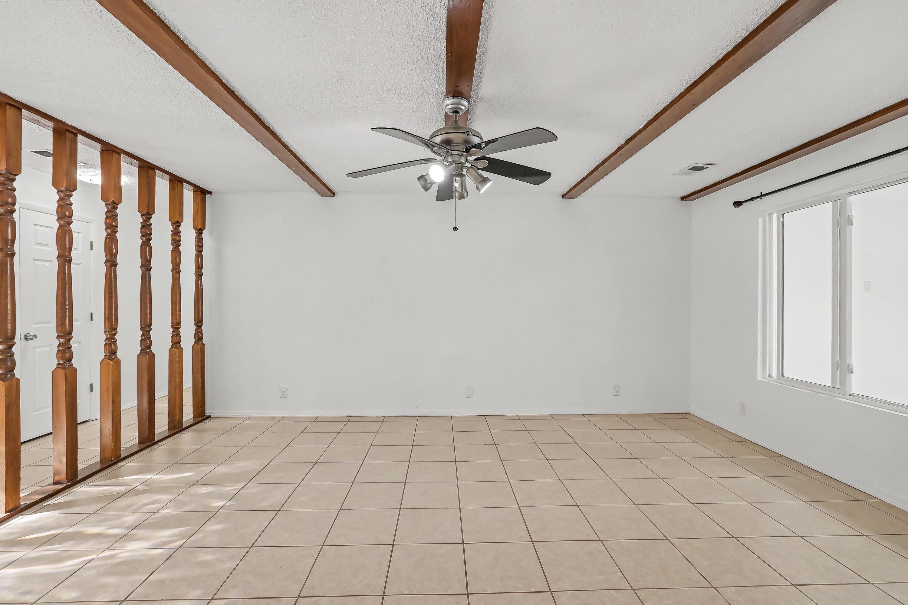 808 Villa Verde Drive SE