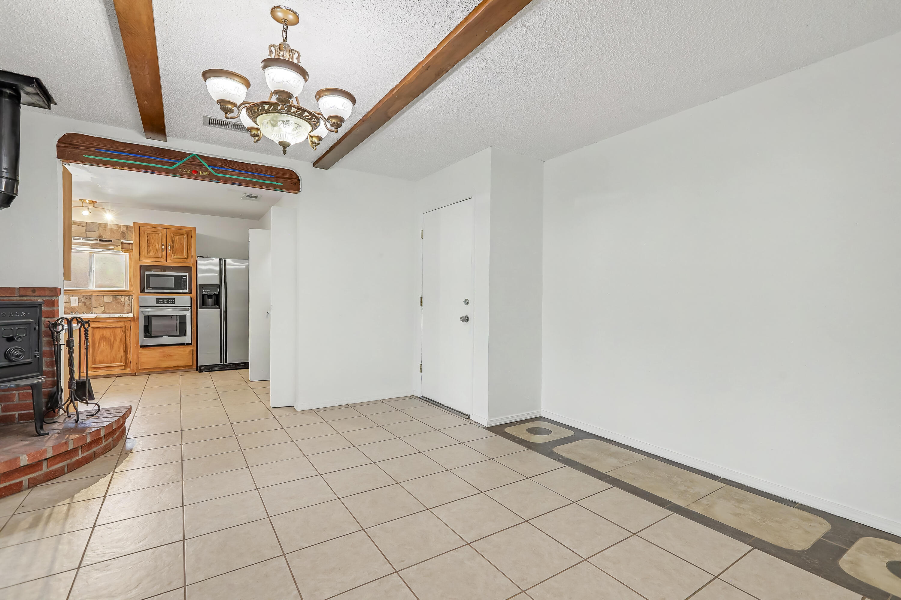 808 Villa Verde Drive SE