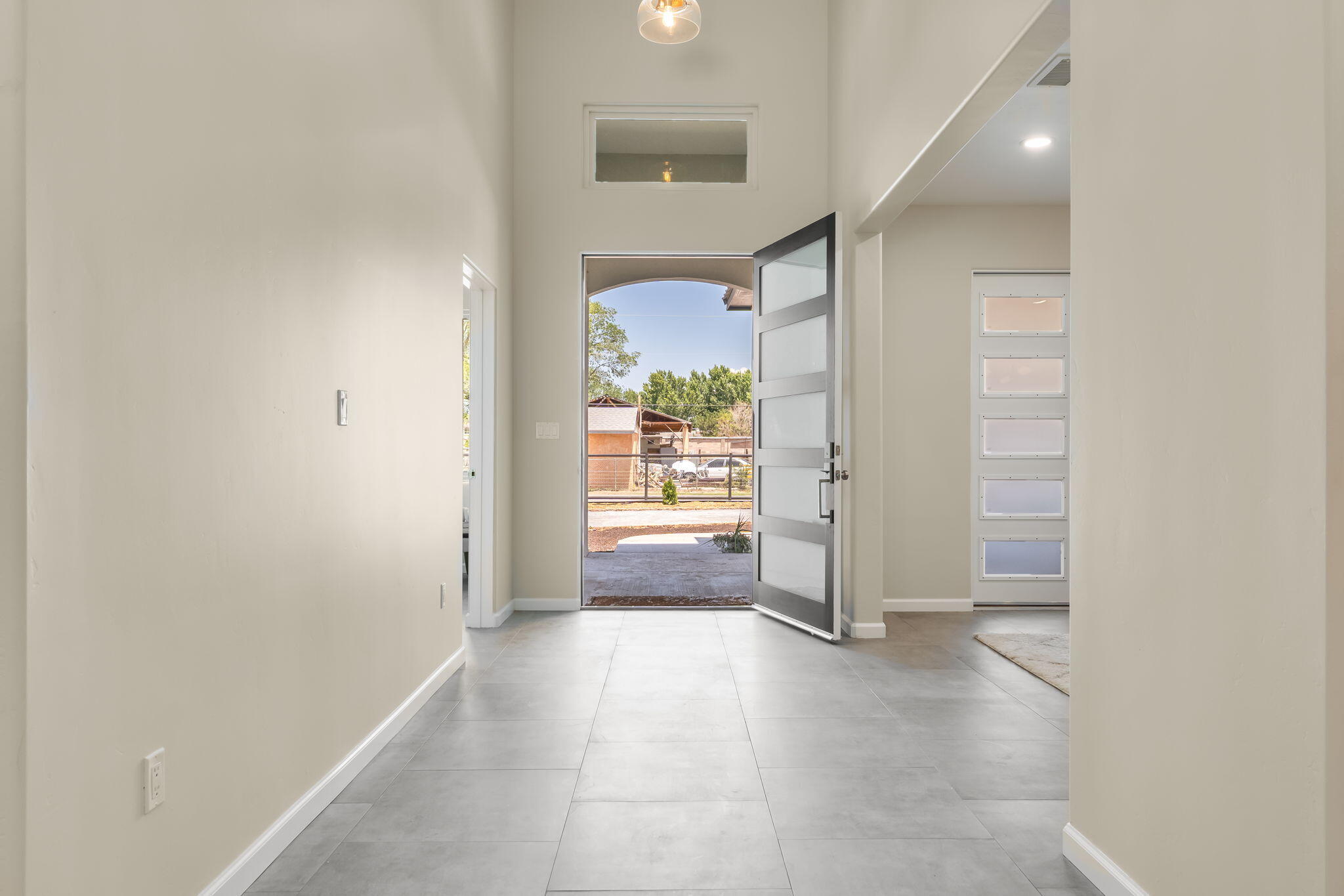 1910 Sunshine Road SW