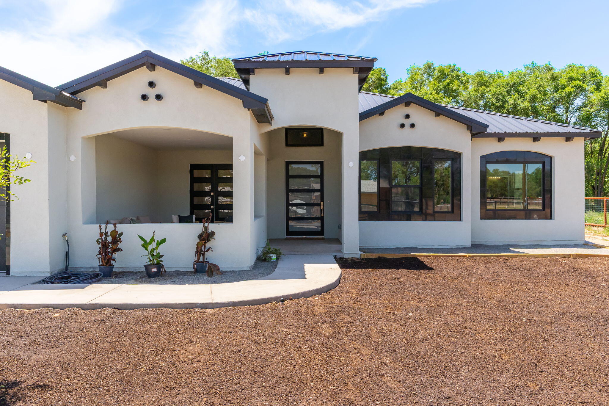 1910 Sunshine Road SW