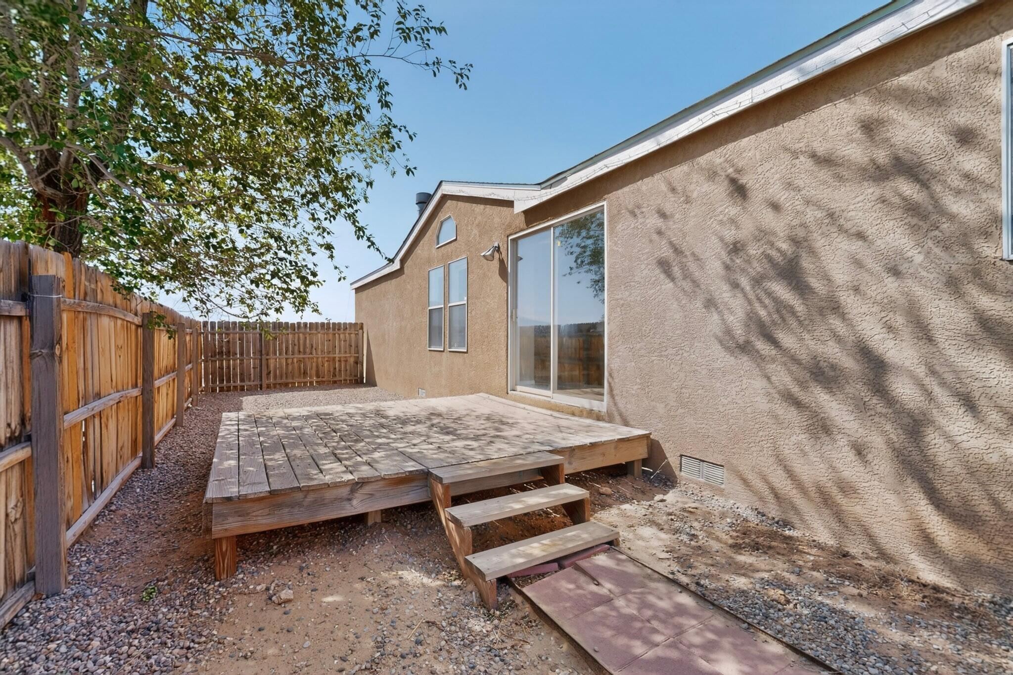 1551 Acapulco Road NE