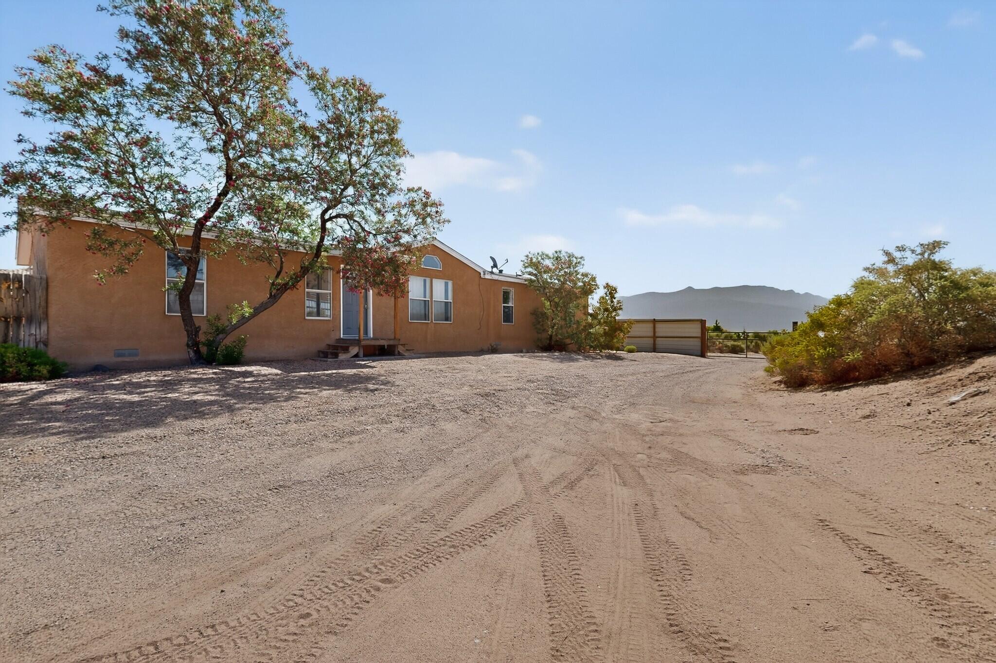 1551 Acapulco Road NE