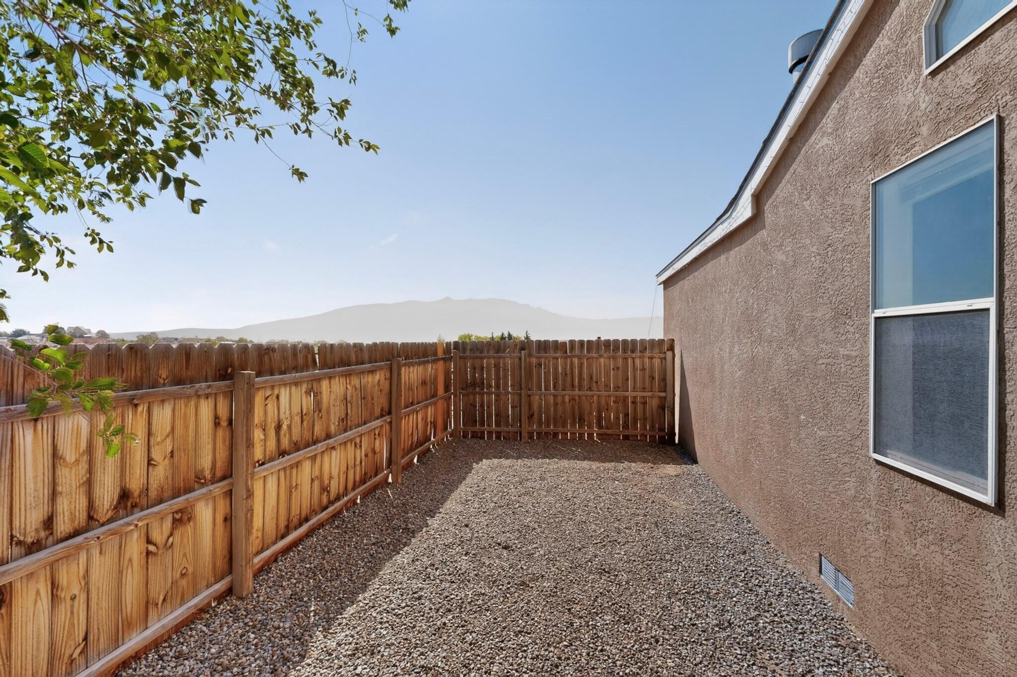 1551 Acapulco Road NE