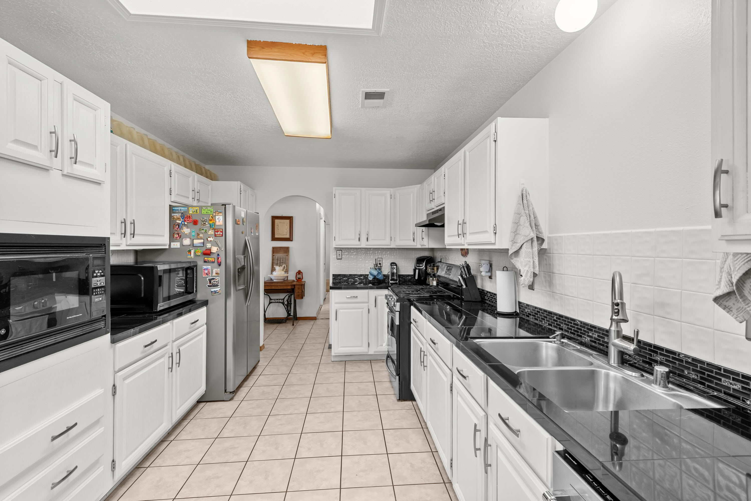 216 Prestige Way NE