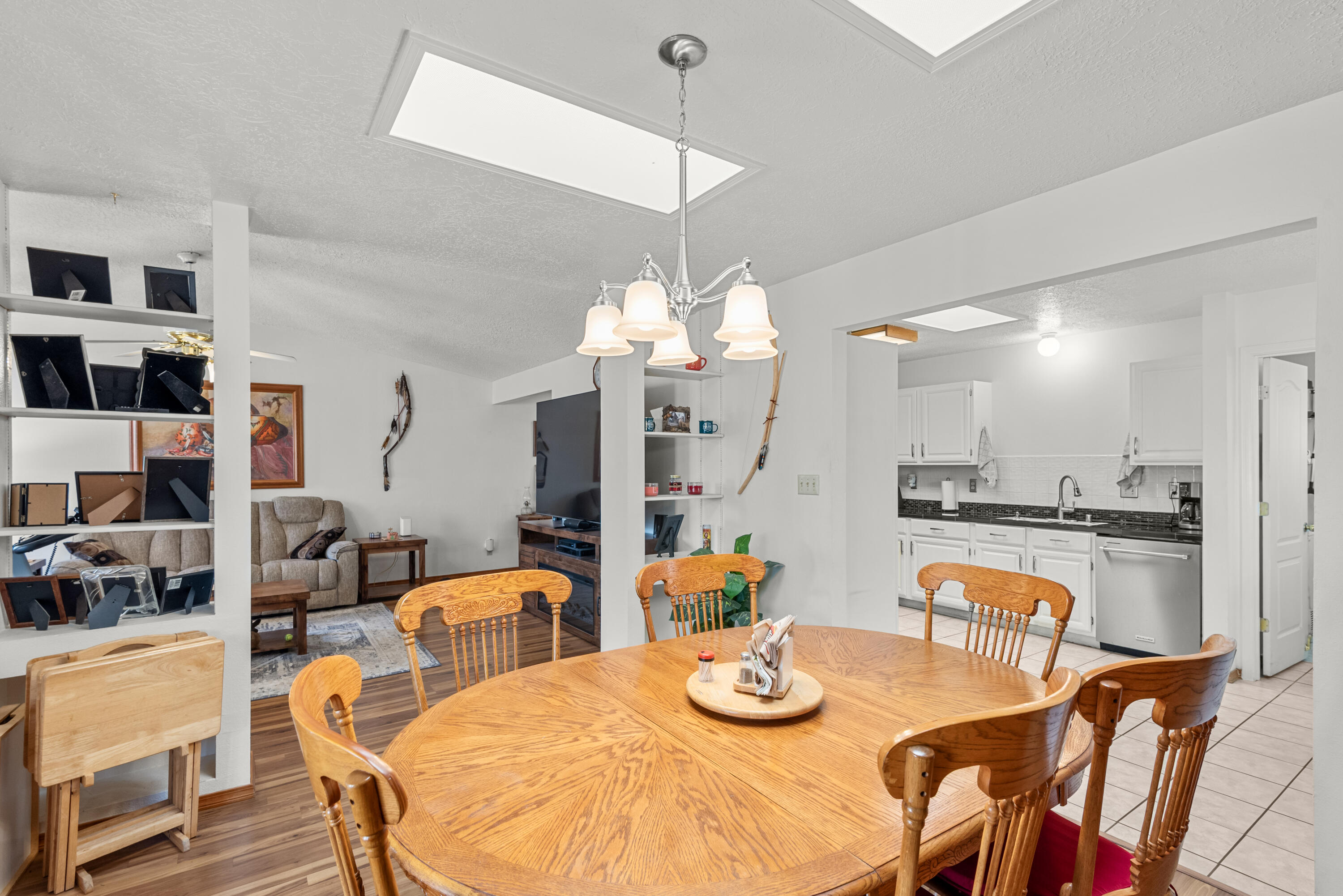 216 Prestige Way NE