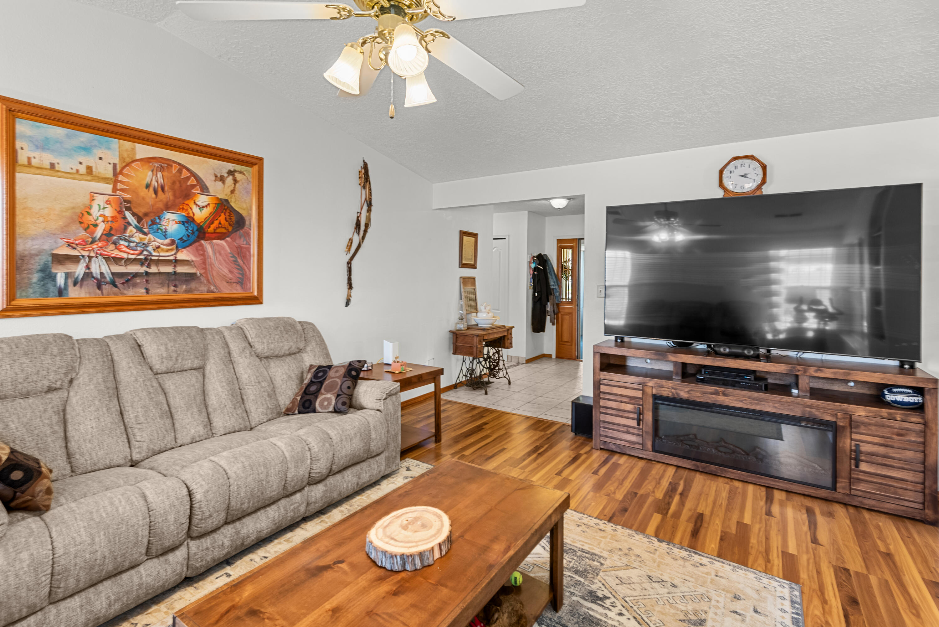 216 Prestige Way NE