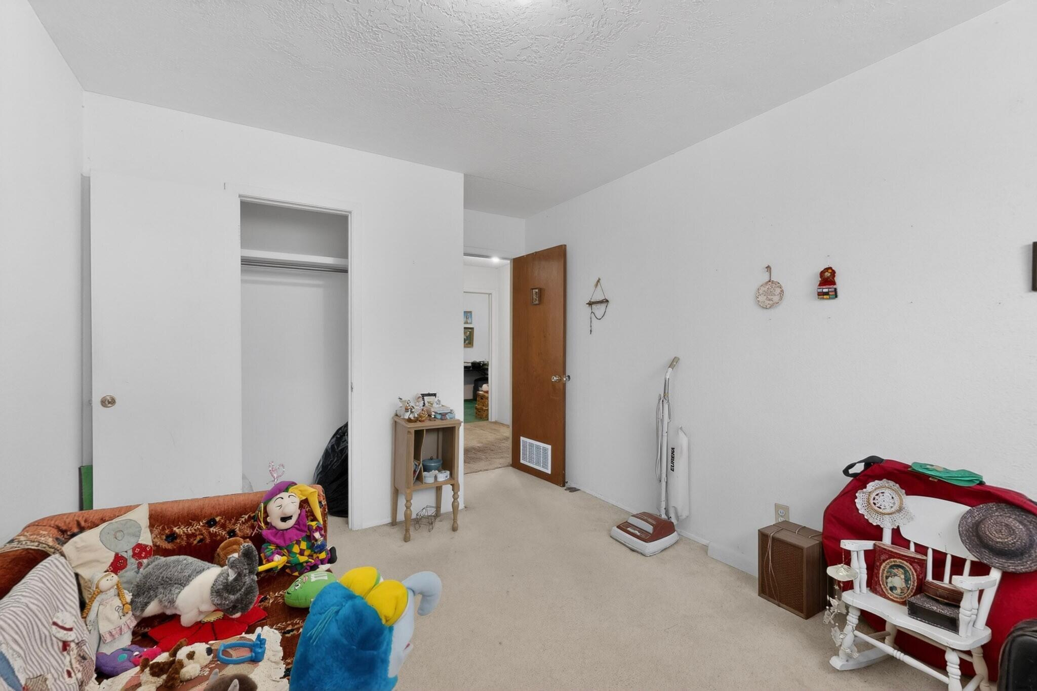 2825 Las Cruces Road NE