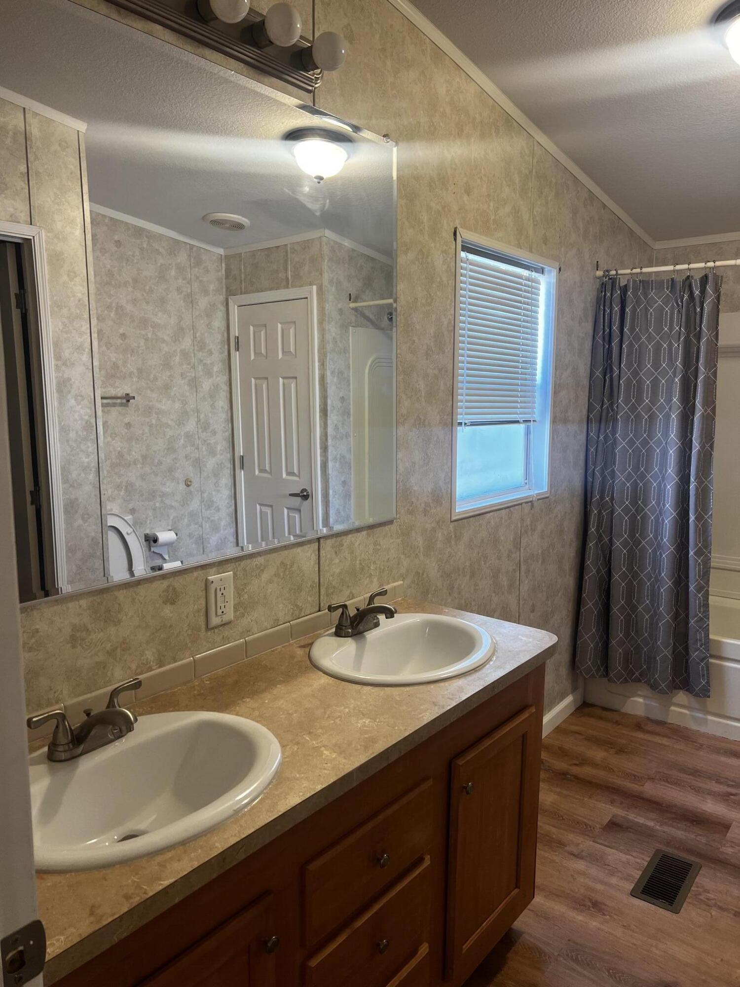 340 Buffalo Circle SE