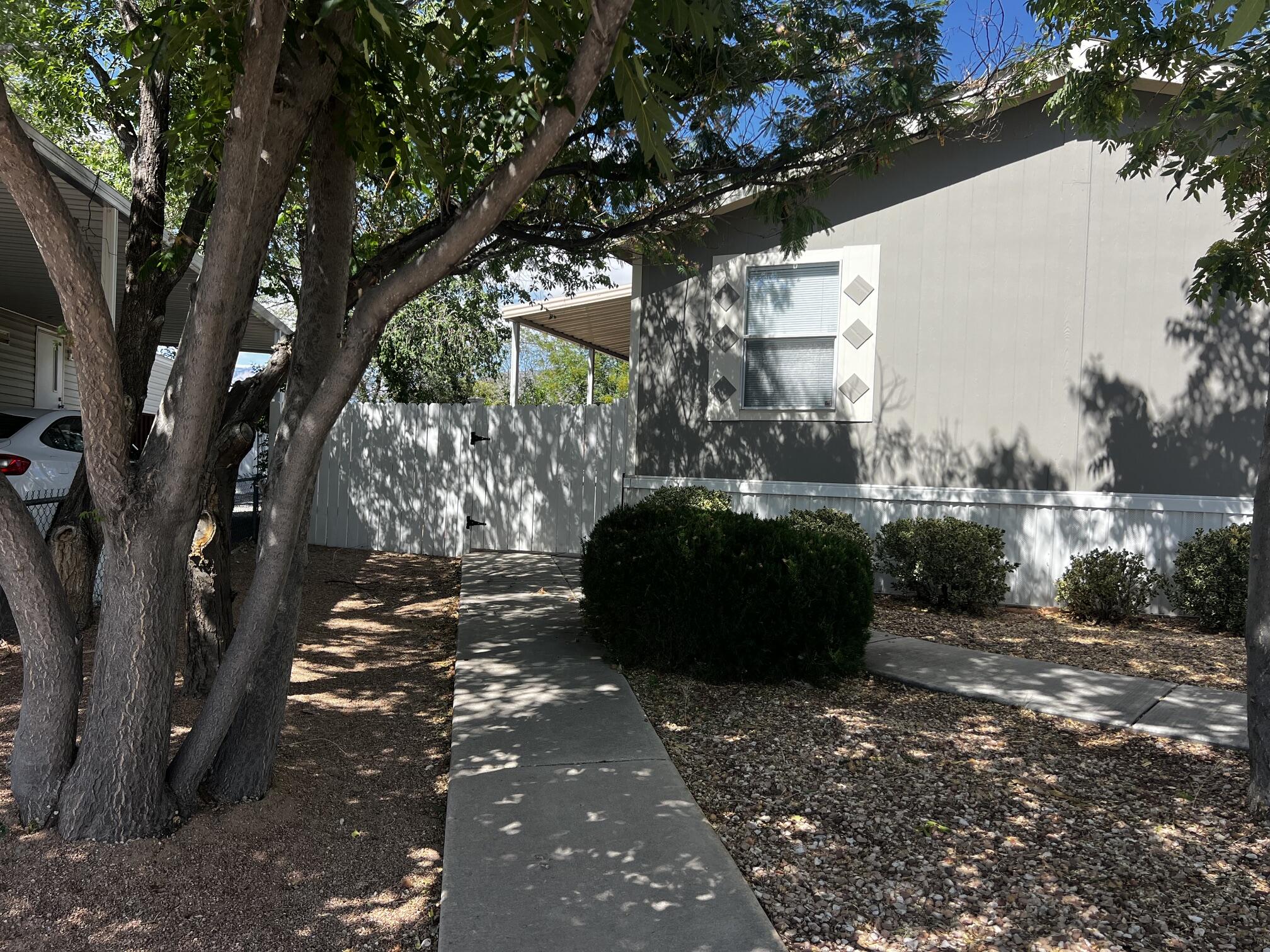 340 Buffalo Circle SE