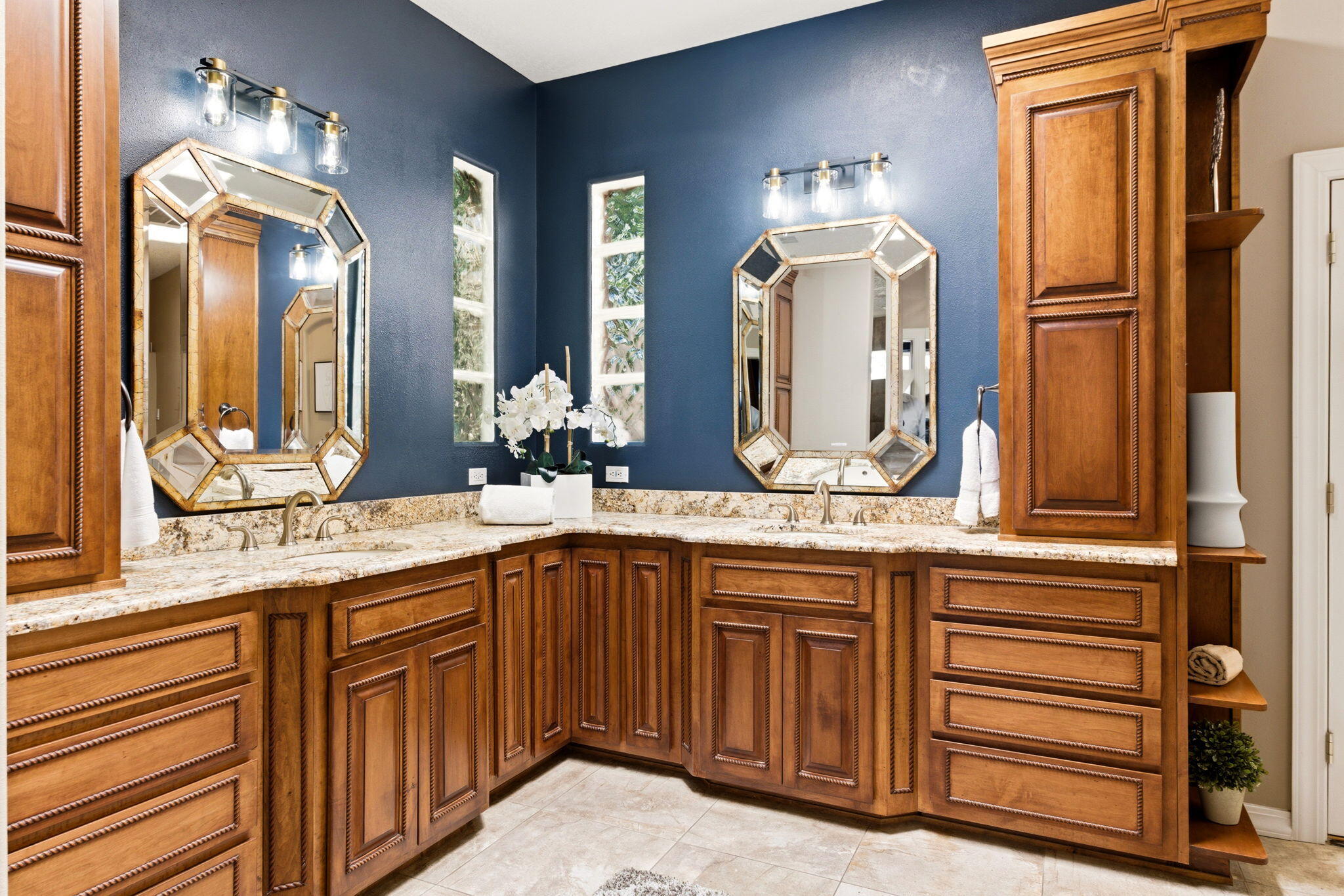 10608 Prestwick NE