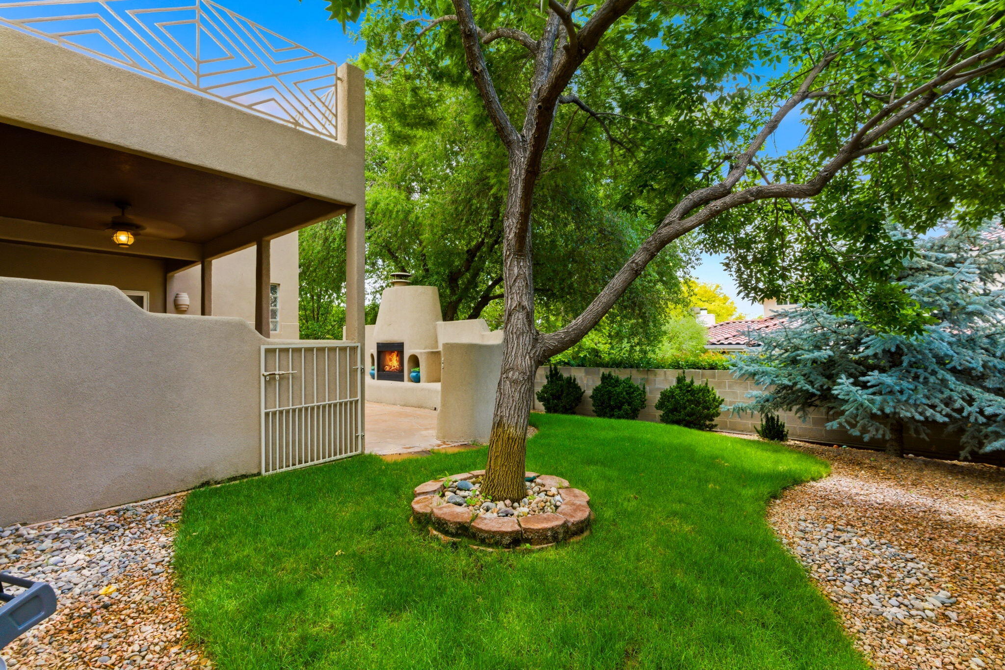 10608 Prestwick NE