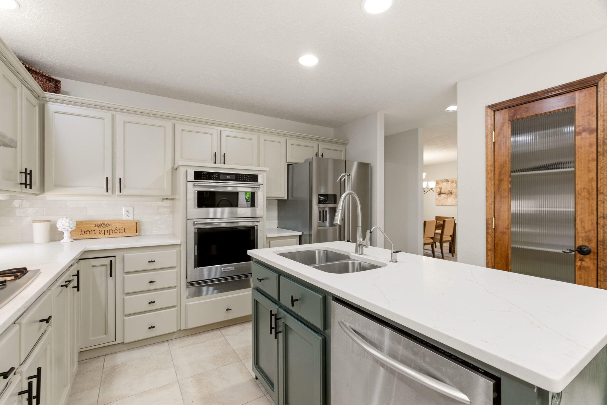 10608 Prestwick NE
