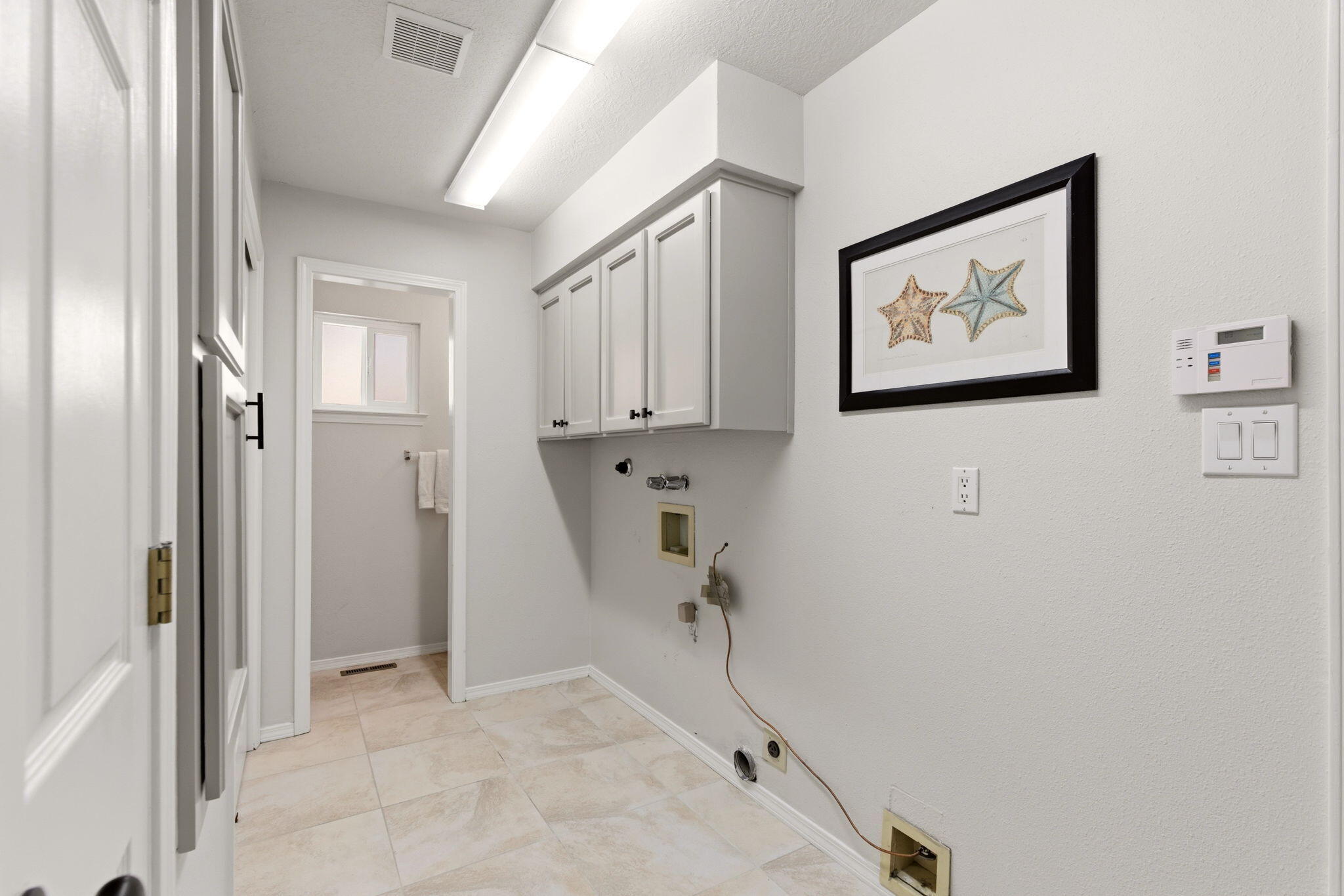 10608 Prestwick NE