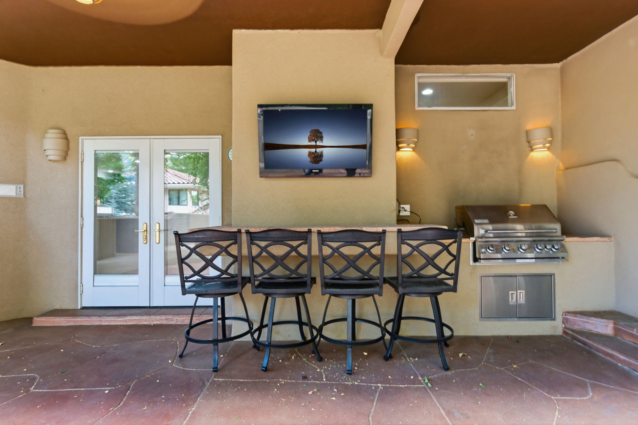 10608 Prestwick NE