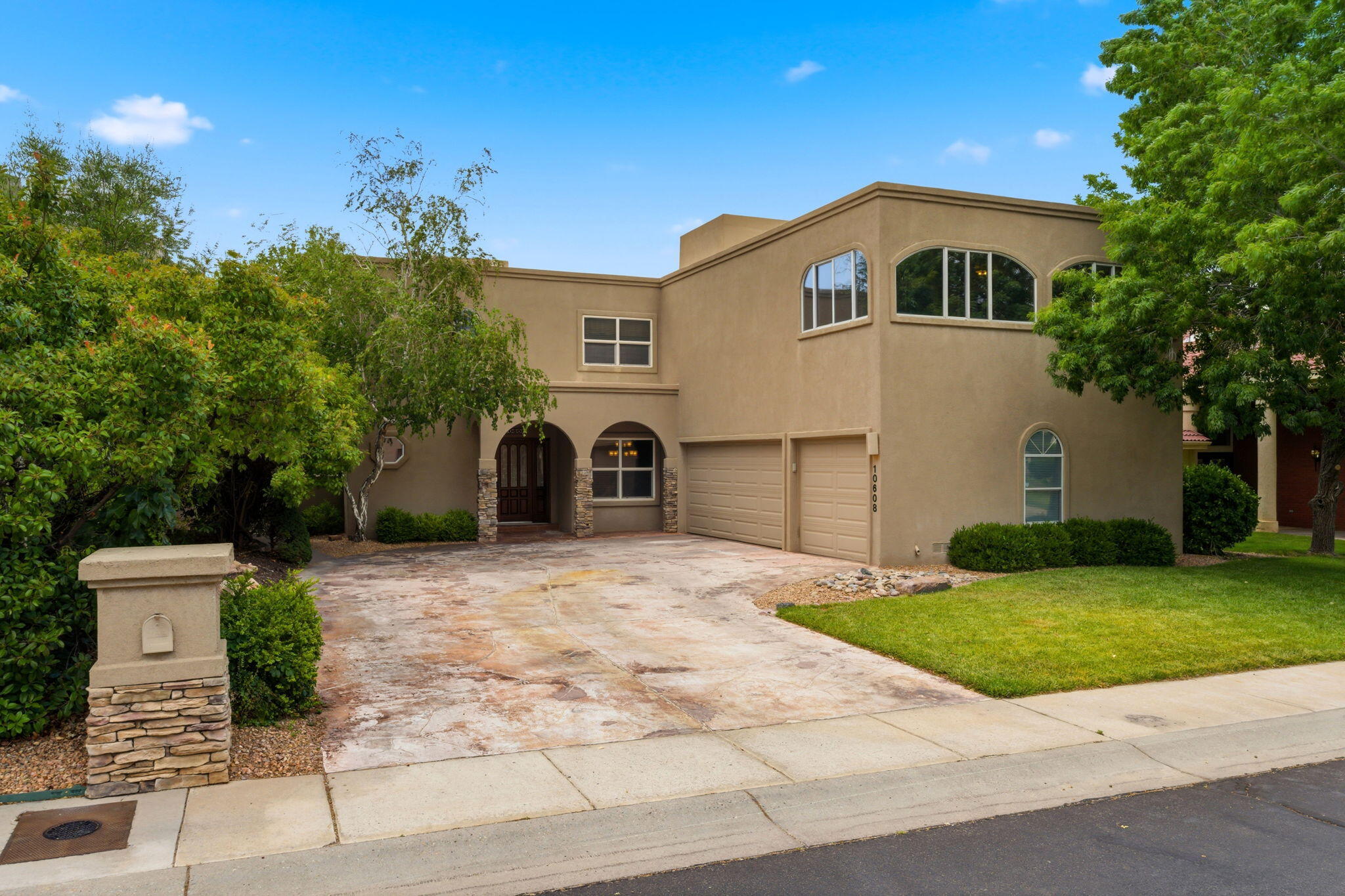 10608 Prestwick NE