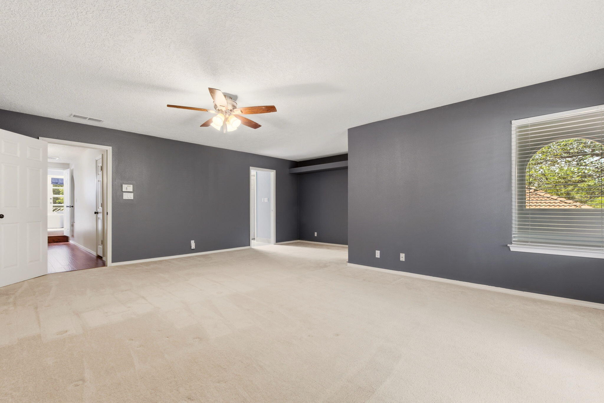 10608 Prestwick NE
