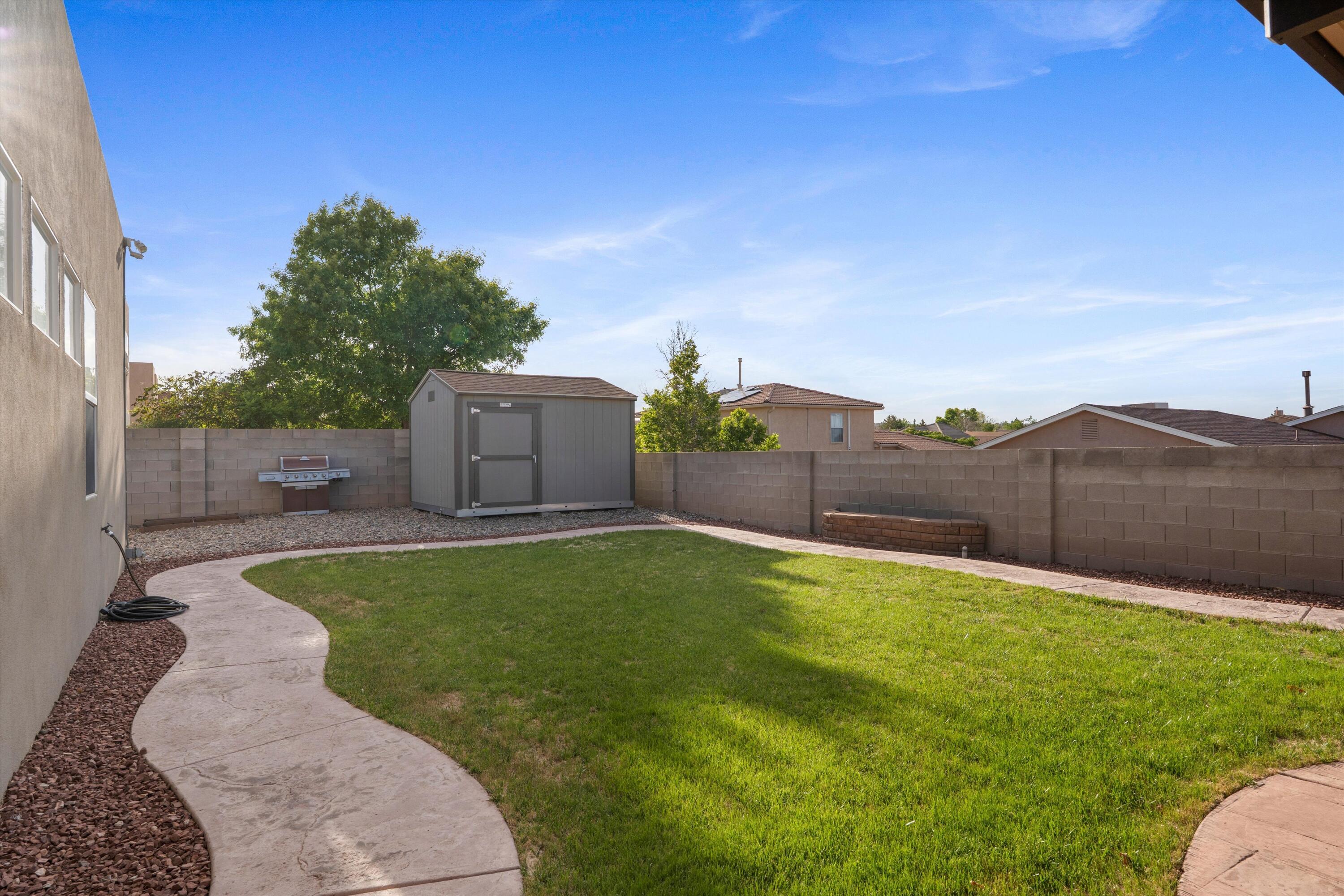 4957 Night Hawk Drive NE