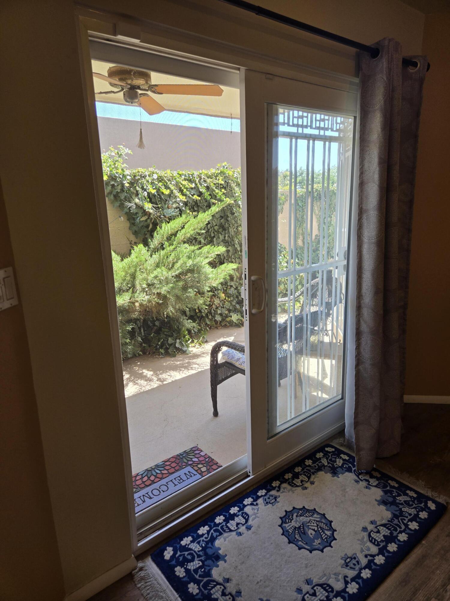 6605 Casa Loma NE