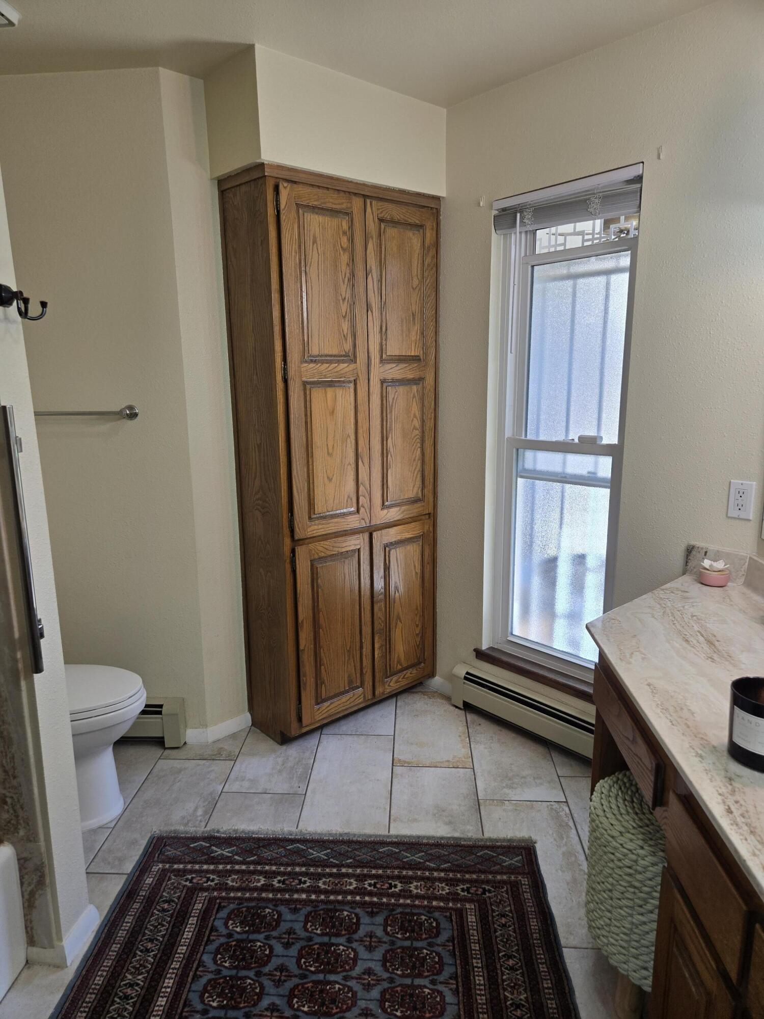 6605 Casa Loma NE