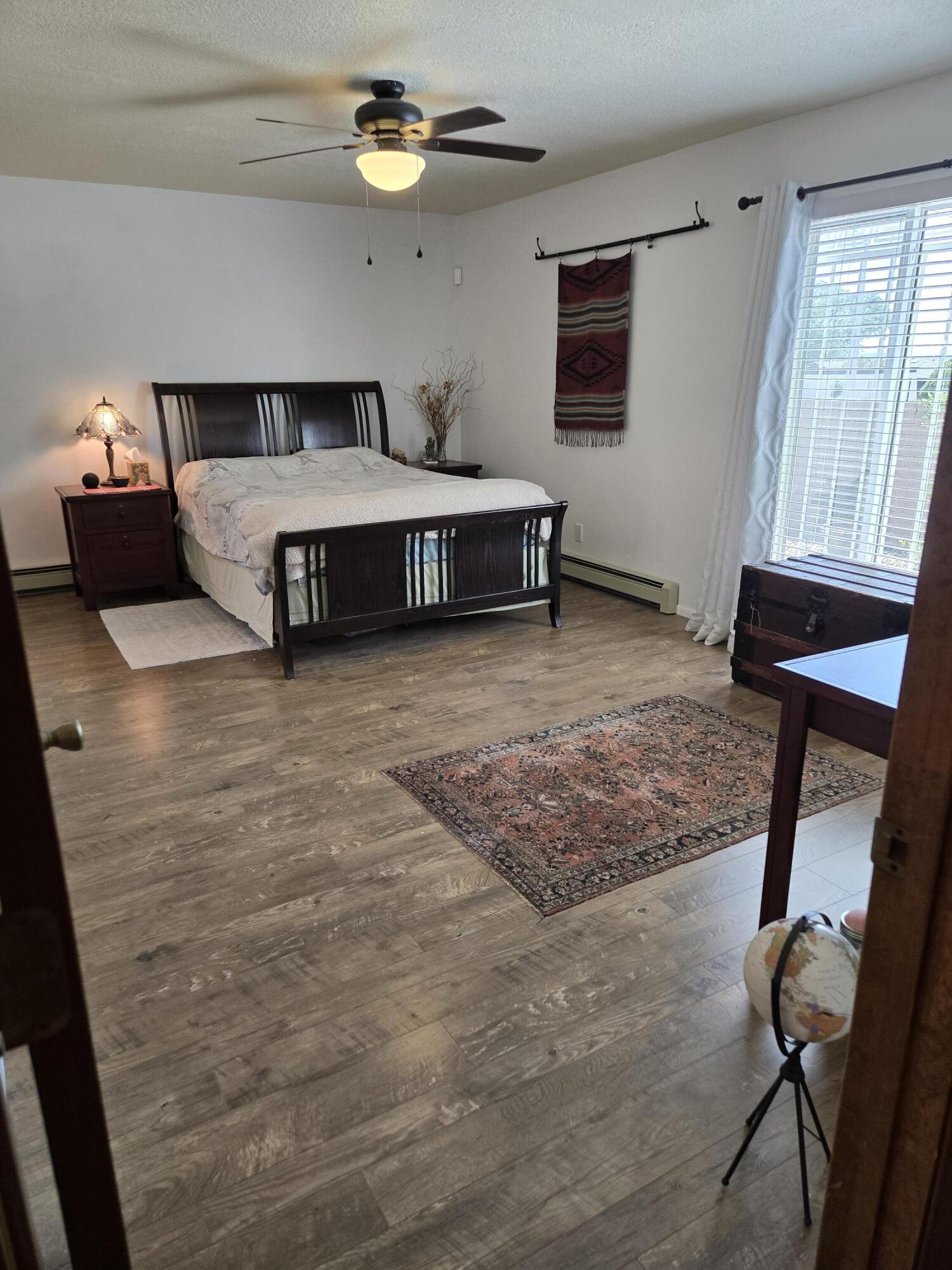 6605 Casa Loma NE