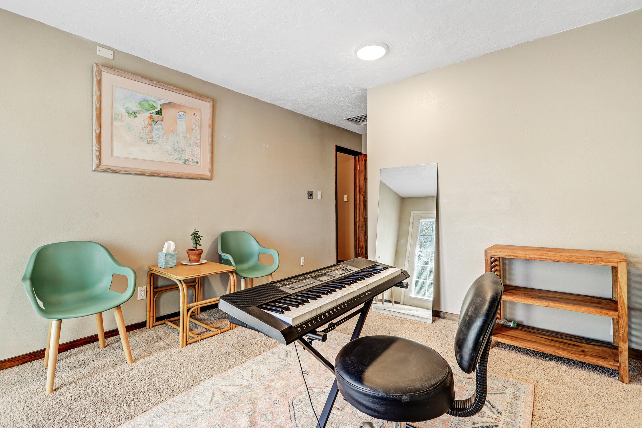 911 Palmas Altas Drive SE