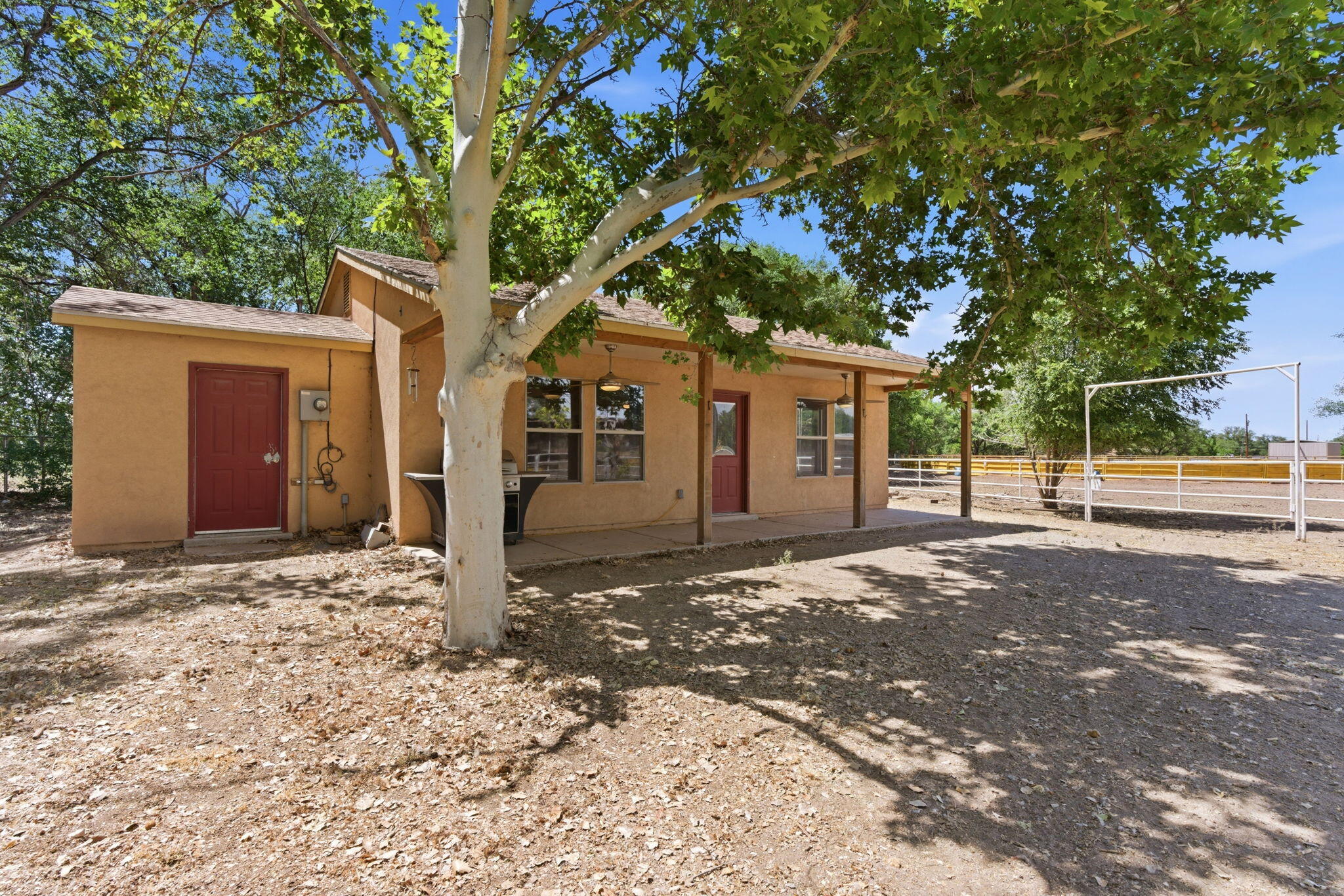 170 El Cerro Loop
