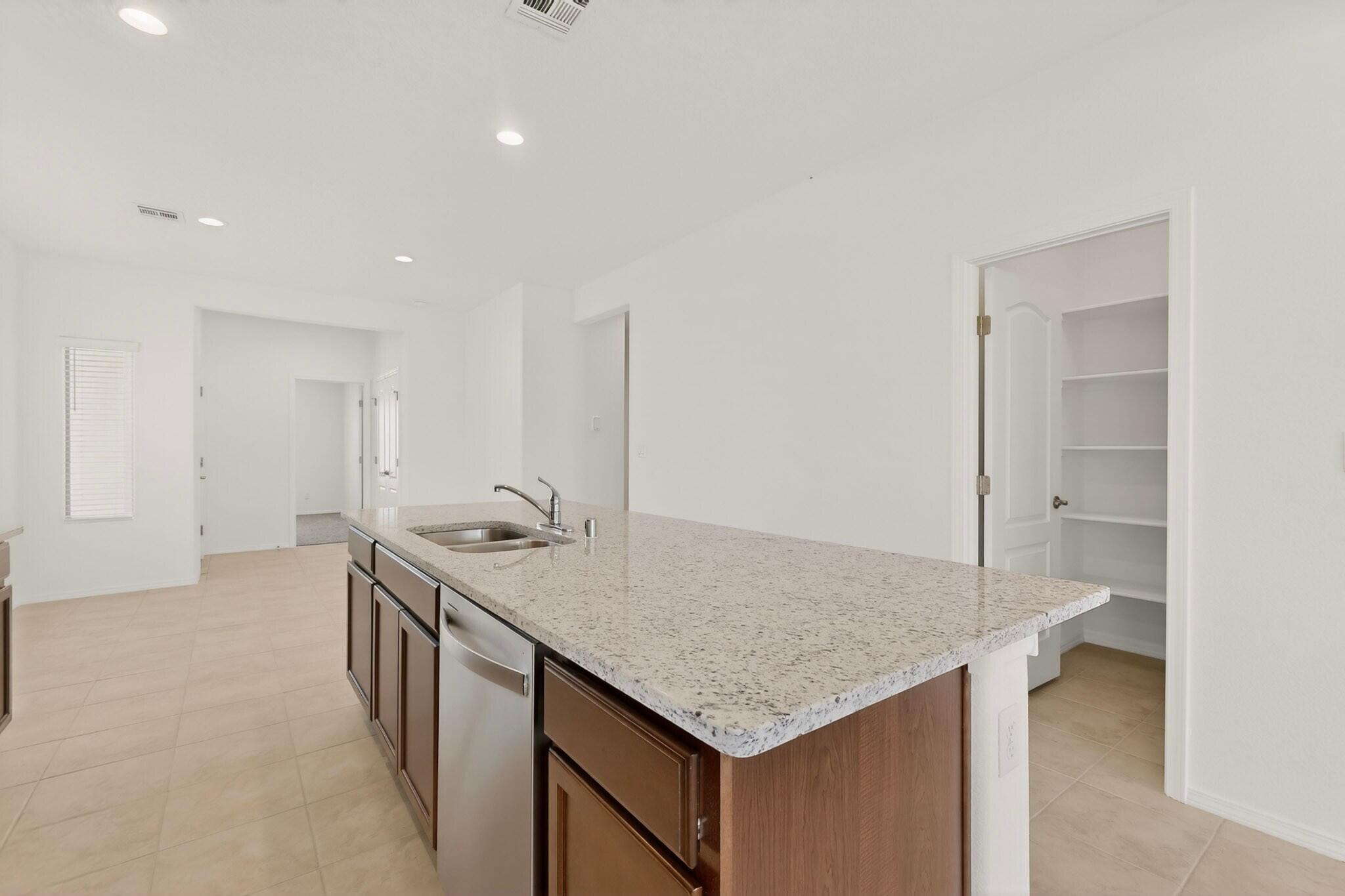 308 Prism Avenue SW