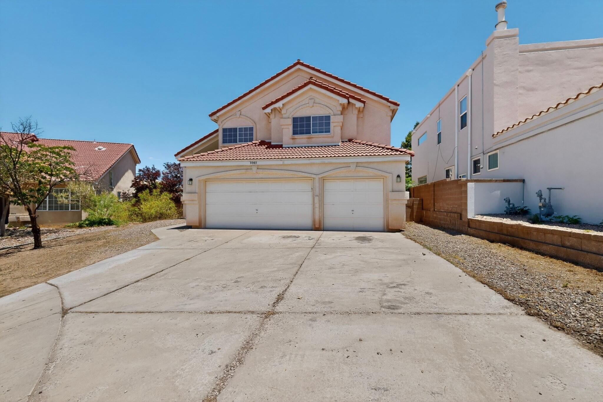8908 Henriette Wyeth Drive NE
