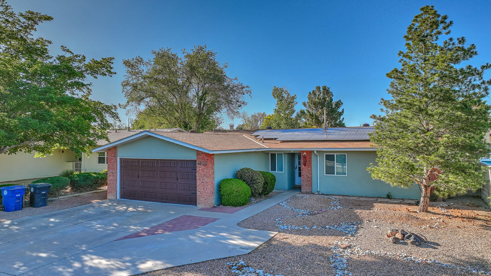 4909 Homestead Trail NW