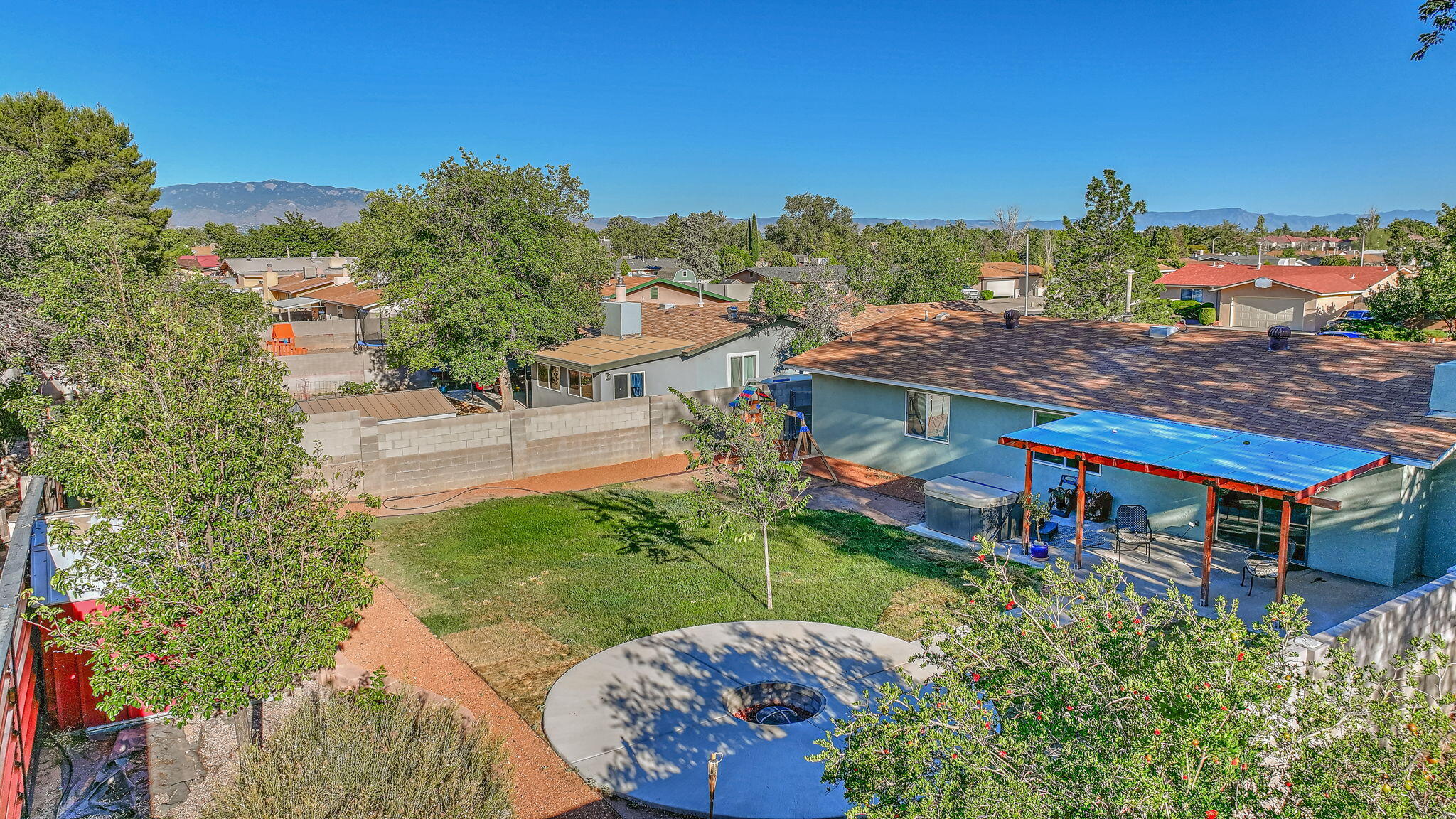 4909 Homestead Trail NW