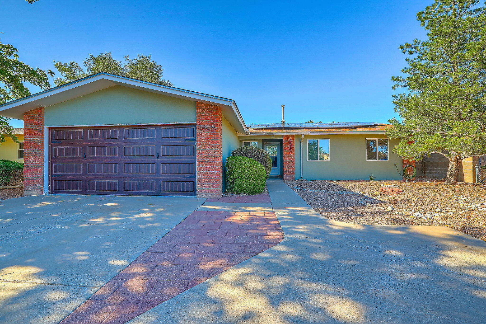 4909 Homestead Trail NW