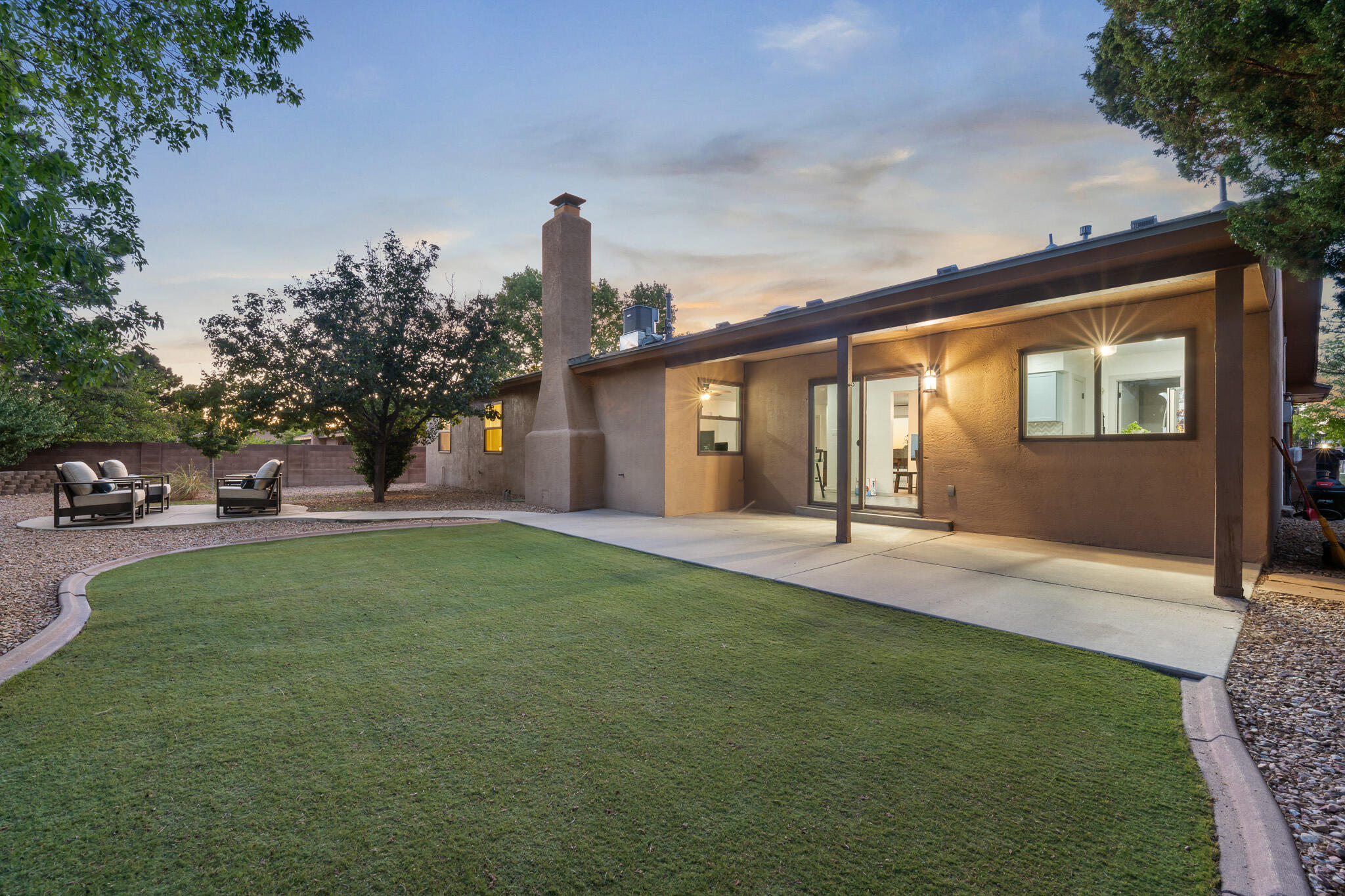 9812 Academy Hills Drive NE