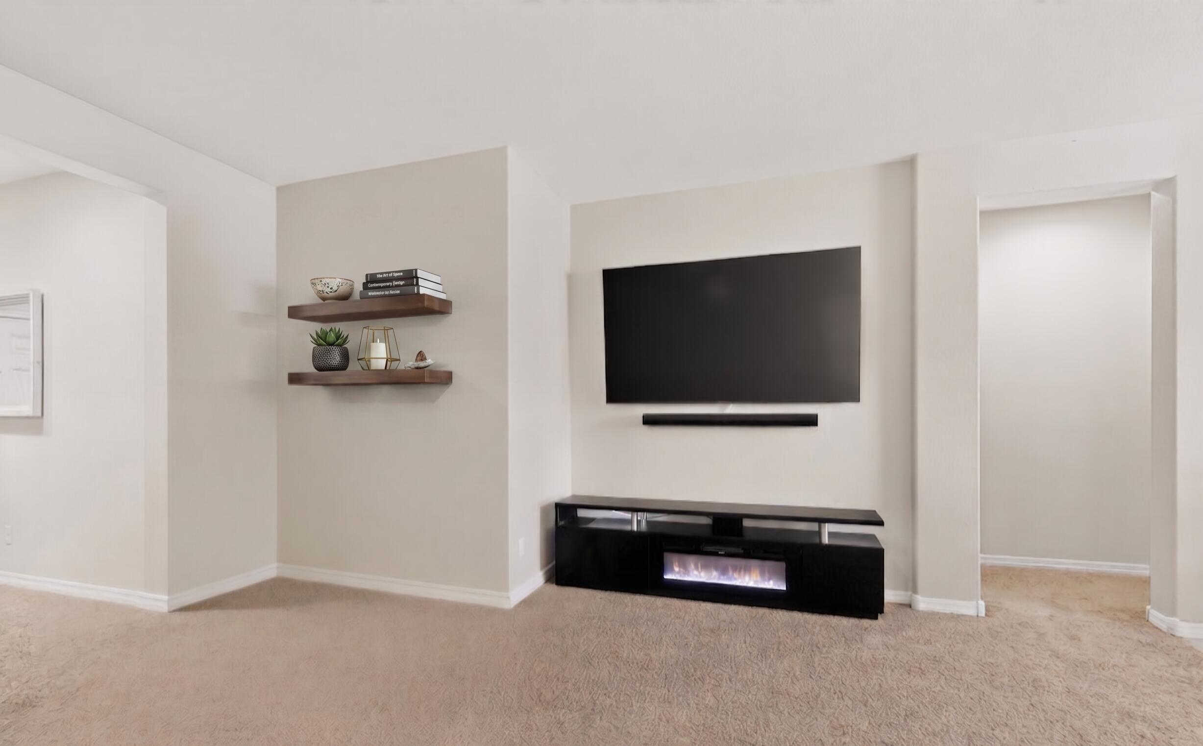 1818 Buckskin Loop NE