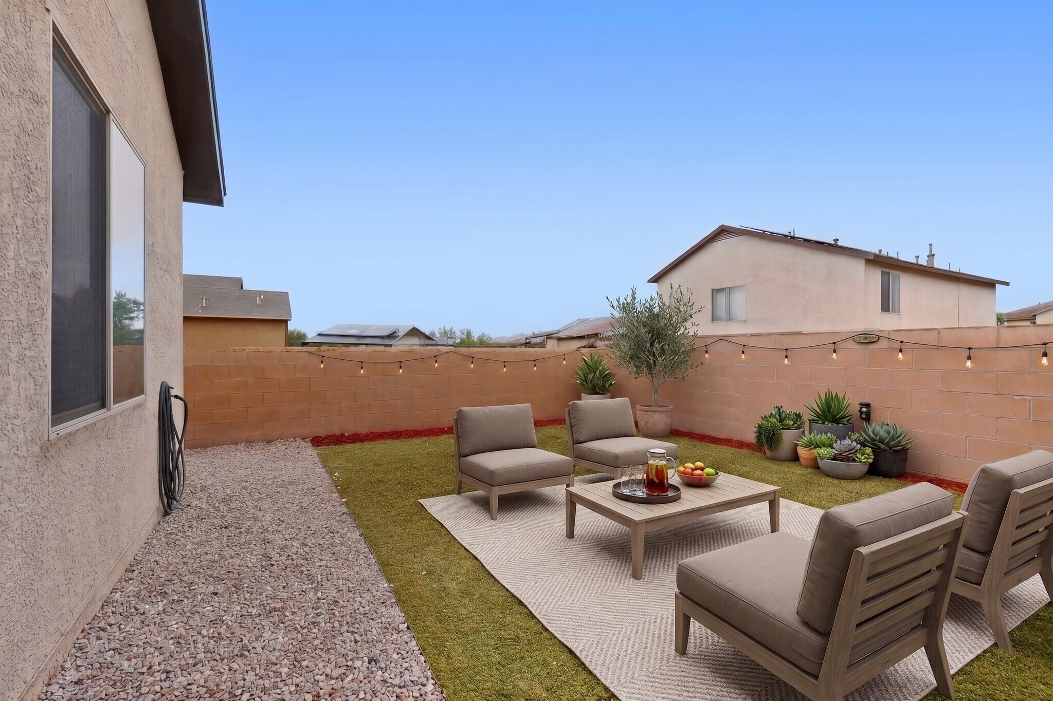 1818 Buckskin Loop NE