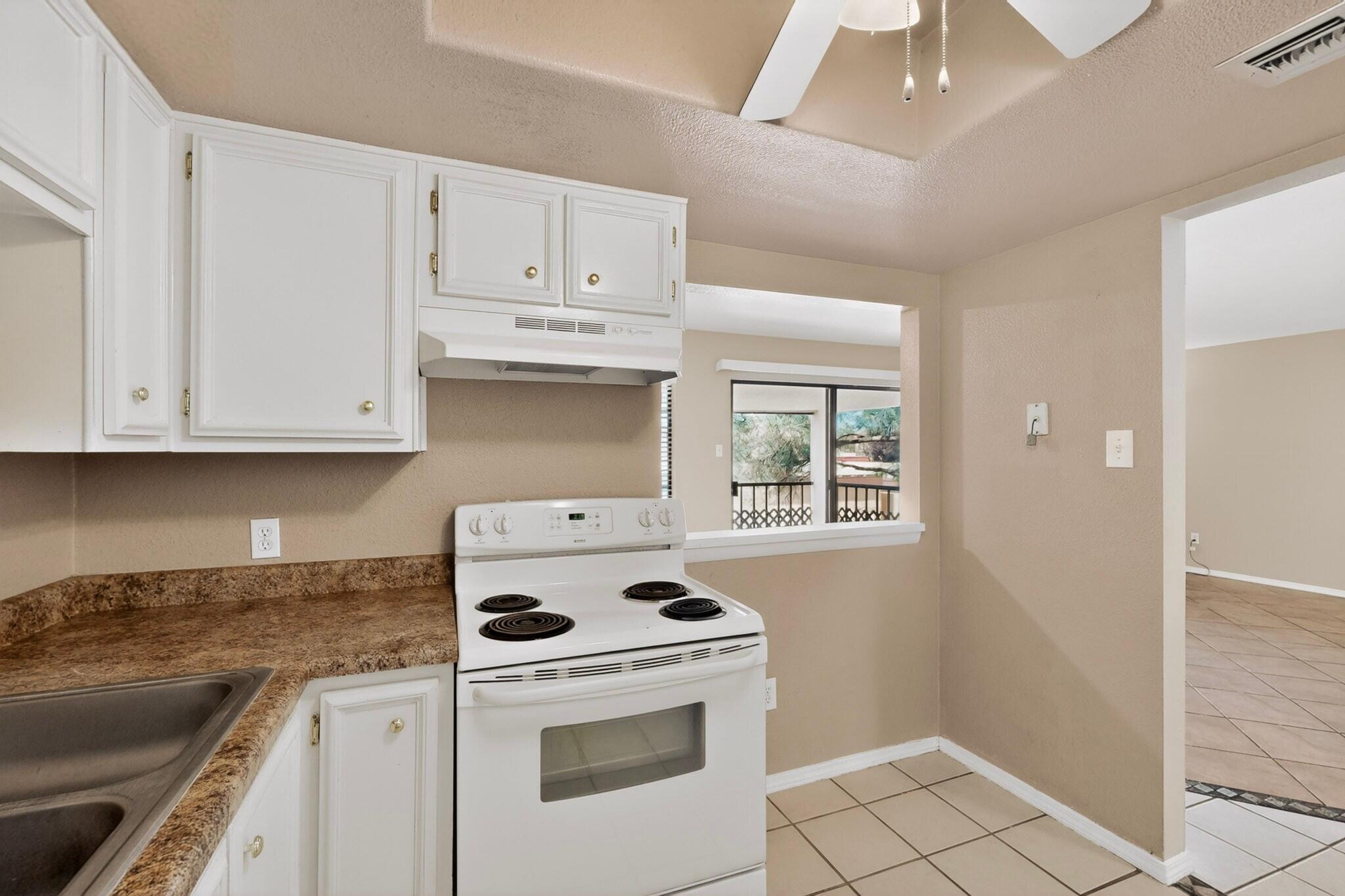 921 Country Club Drive SE APT J