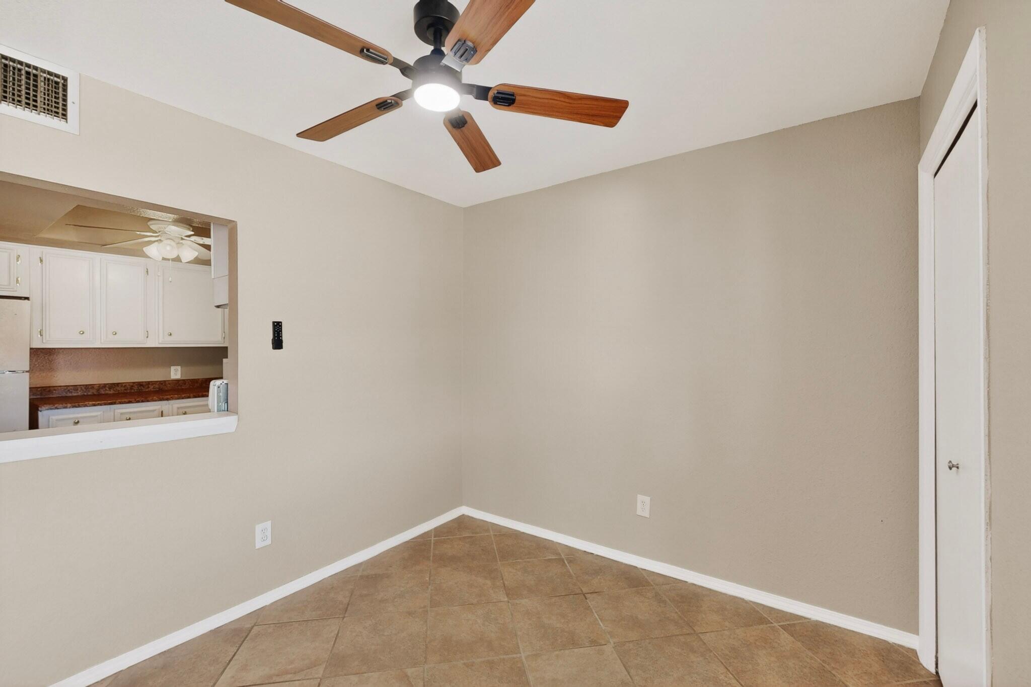 921 Country Club Drive SE APT J
