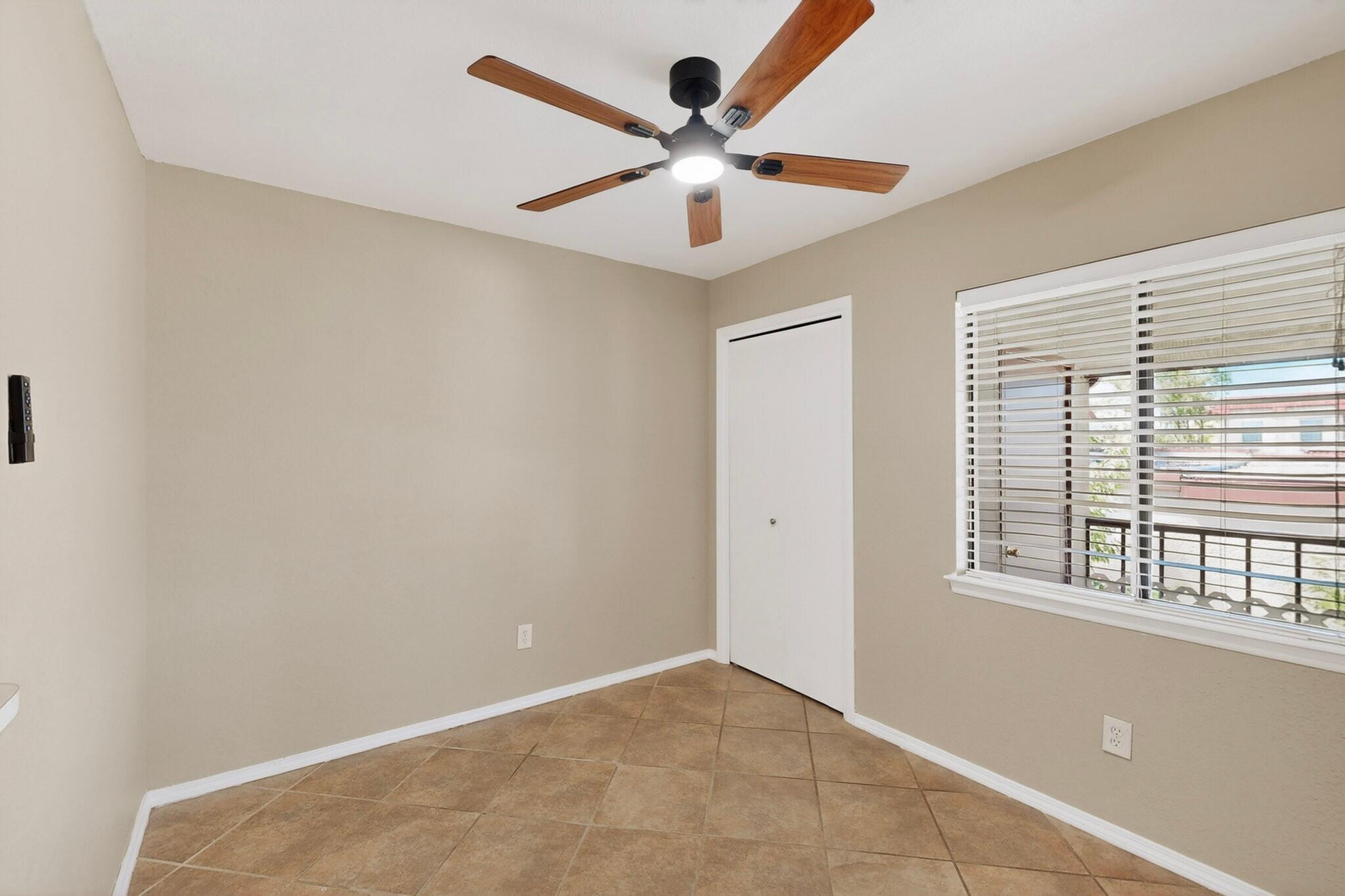 921 Country Club Drive SE APT J