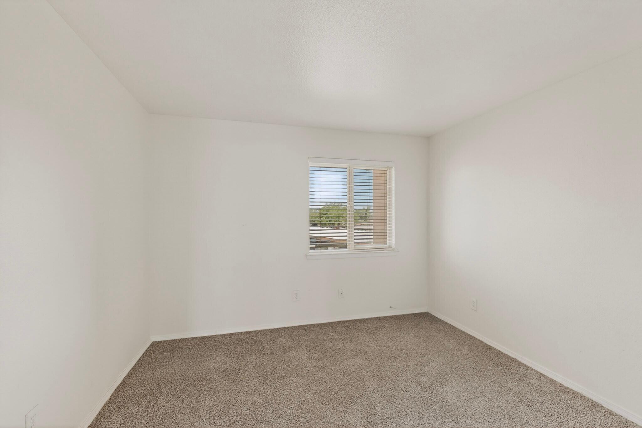 921 Country Club Drive SE APT J