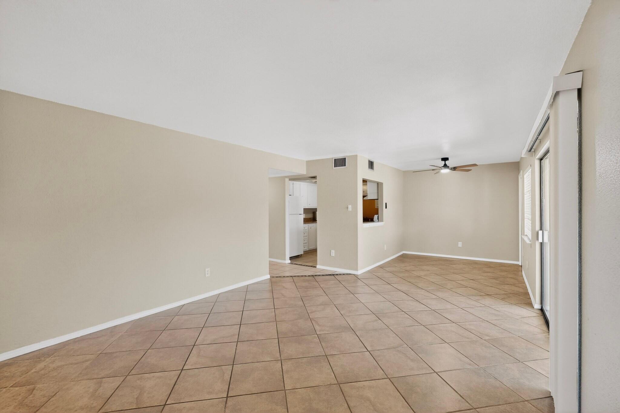 921 Country Club Drive SE APT J