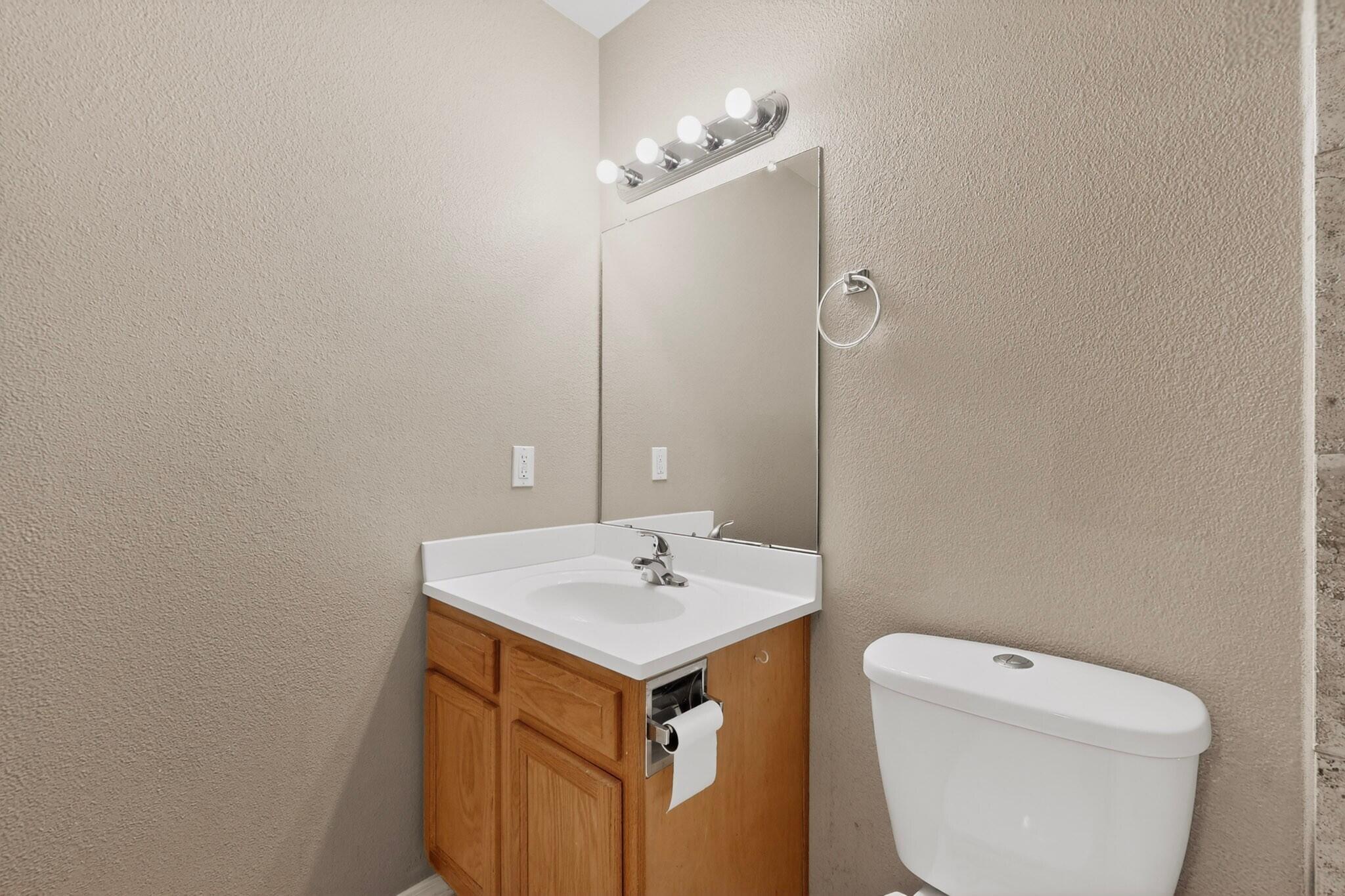 921 Country Club Drive SE APT J