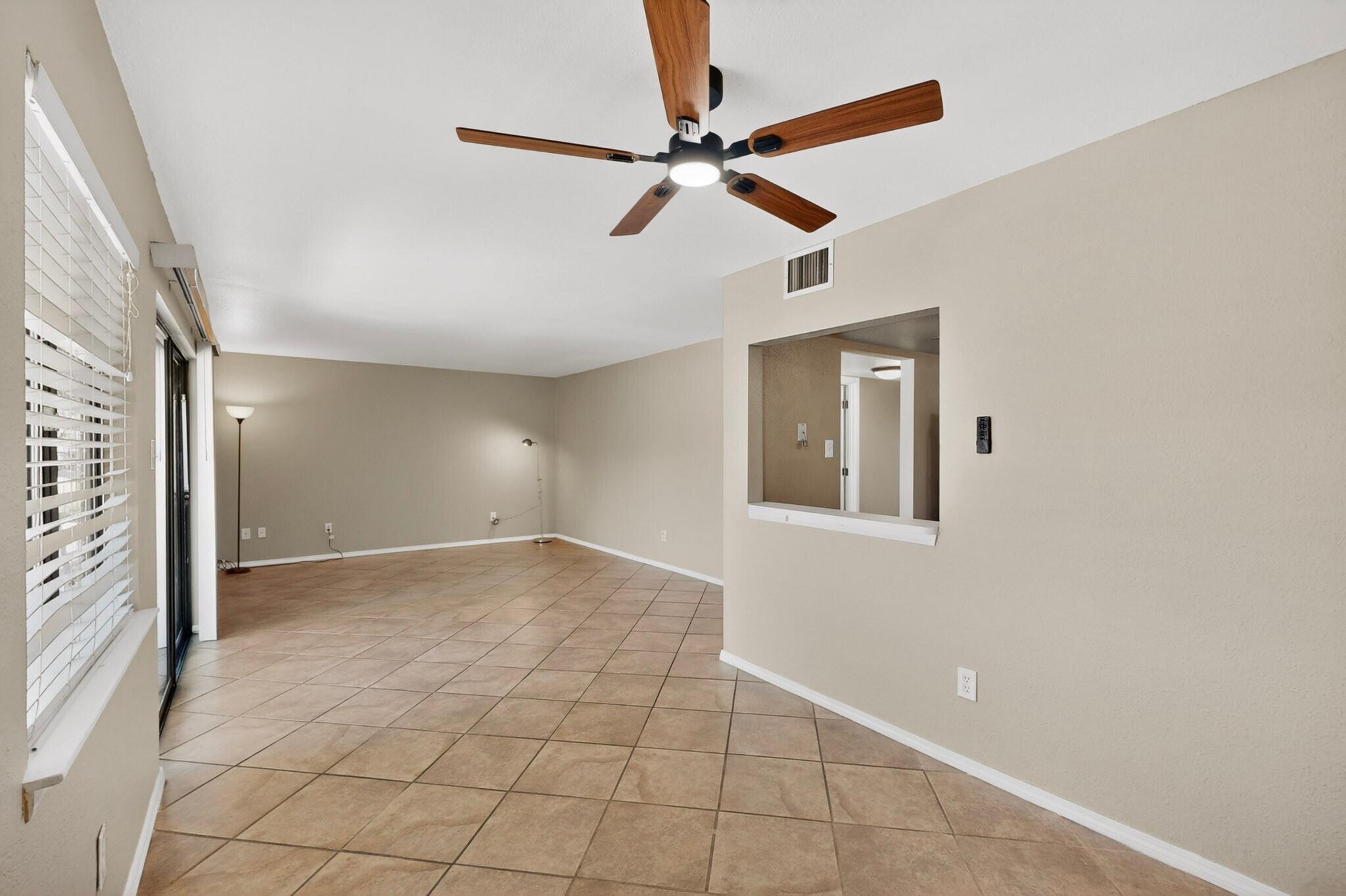 921 Country Club Drive SE APT J