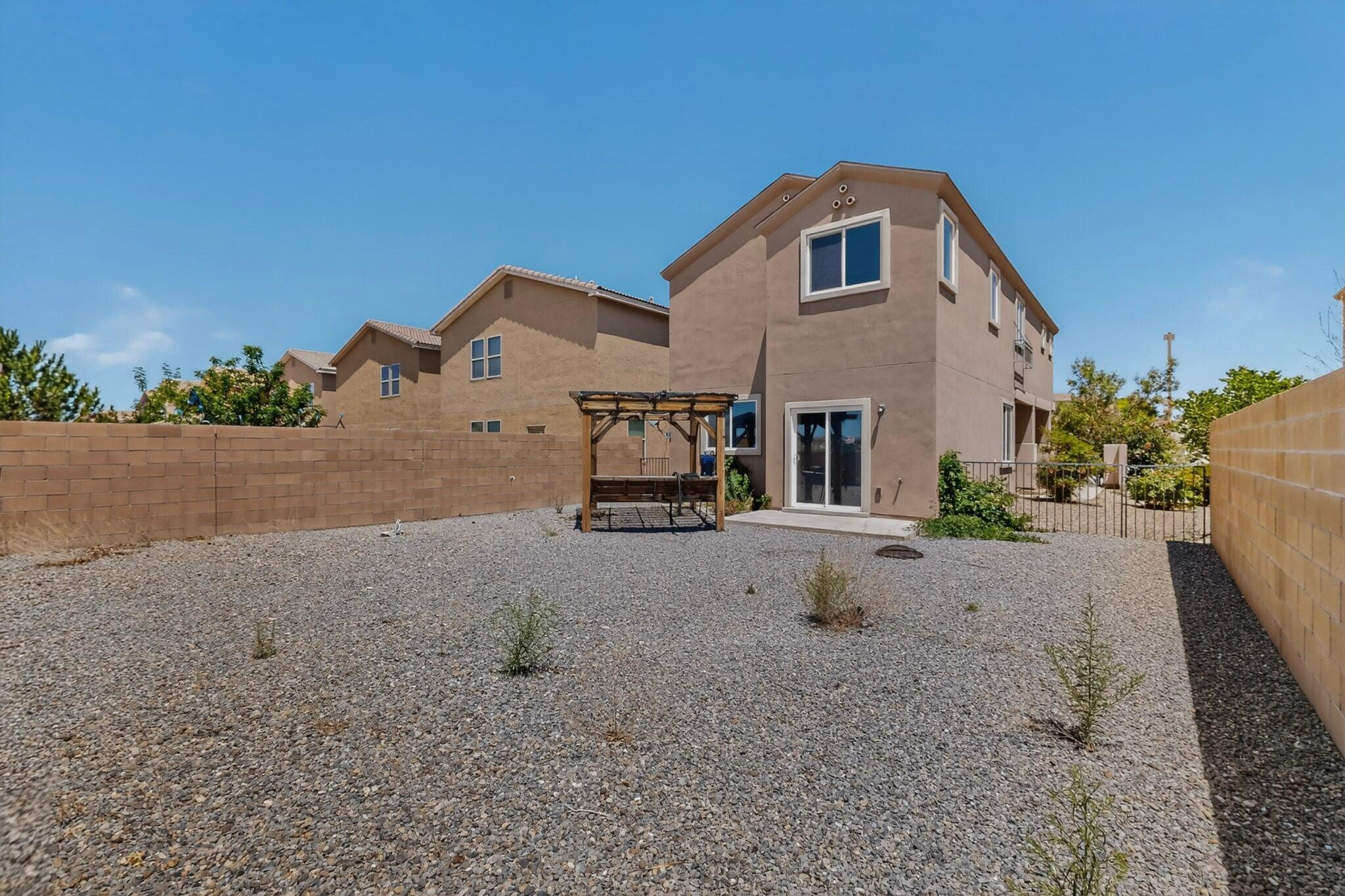 2448 Violeta Circle SE