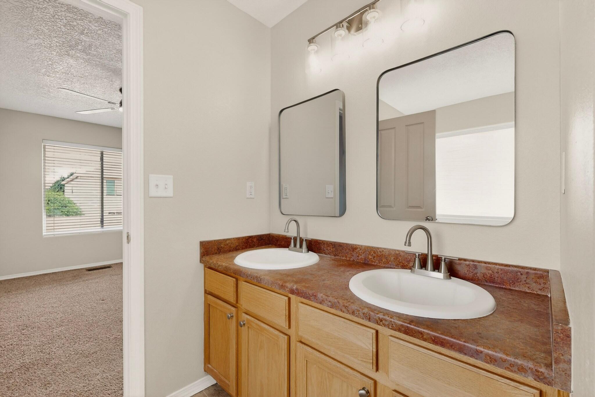 235 Cloud View Avenue SW