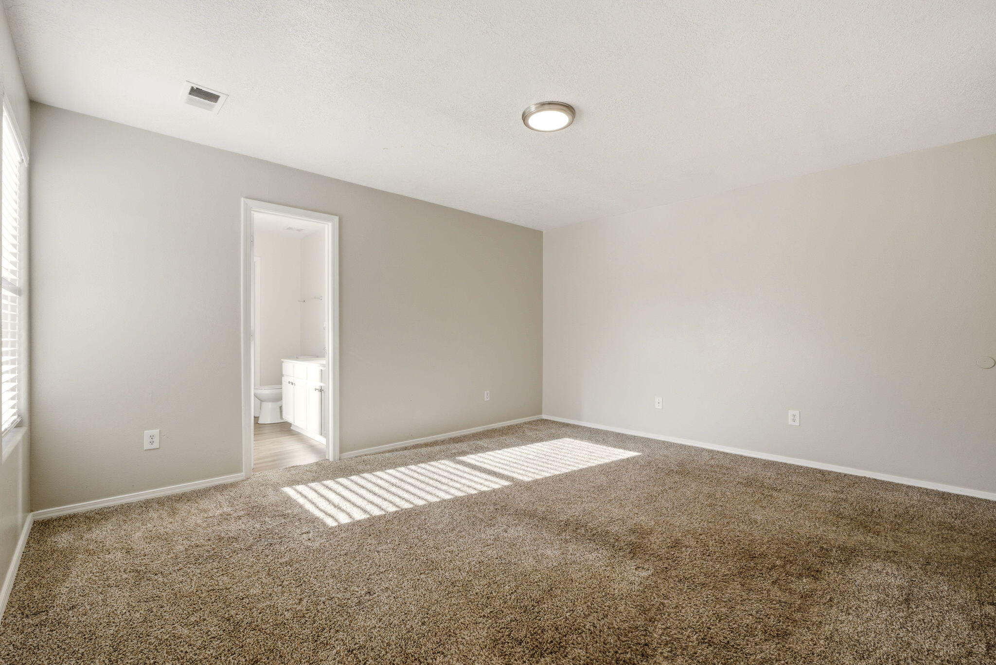 10135 High Range Road SW
