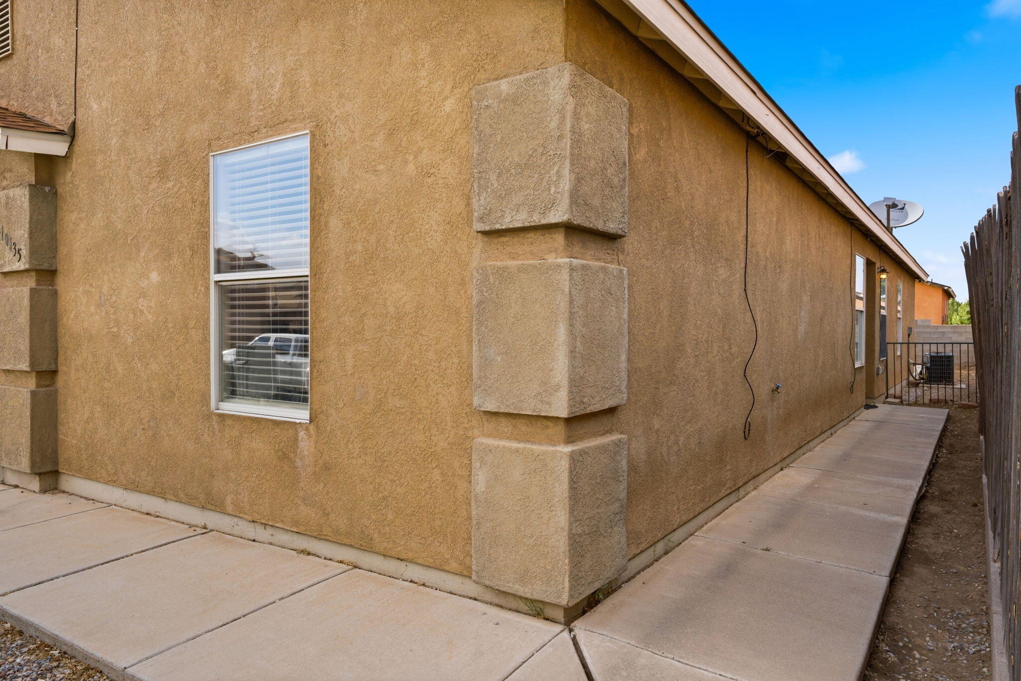 10135 High Range Road SW