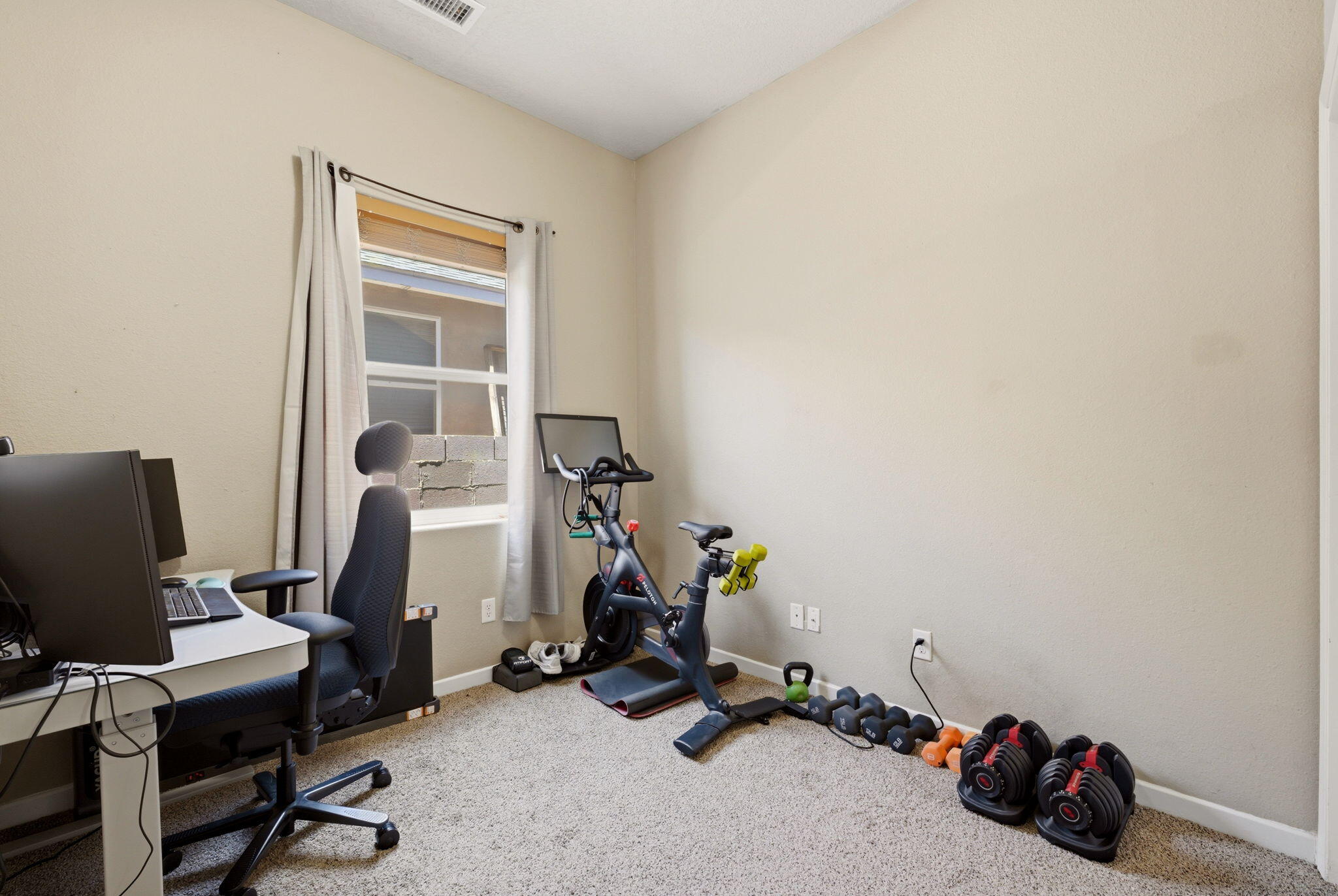 1460 Reynosa Loop SE