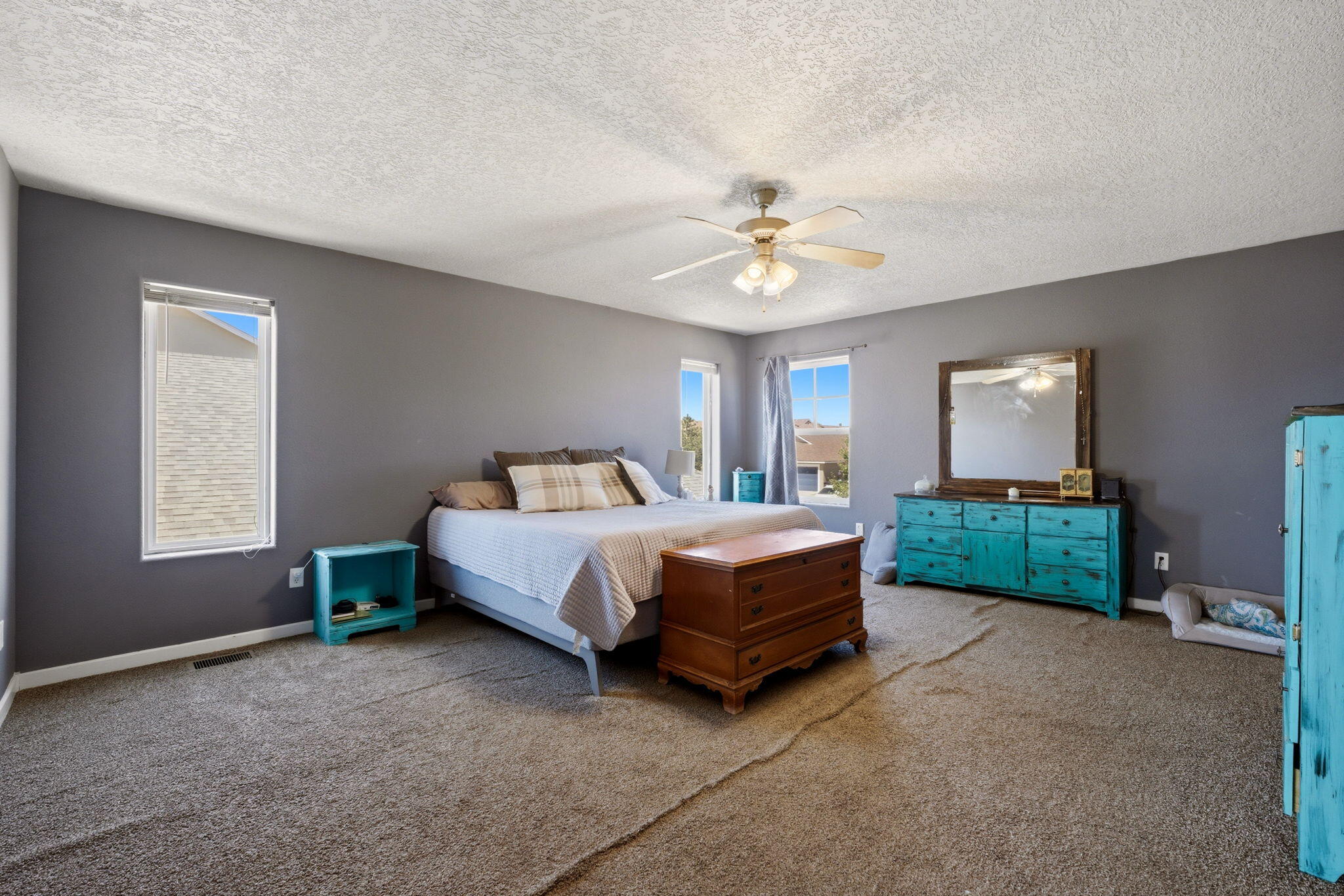 1460 Reynosa Loop SE