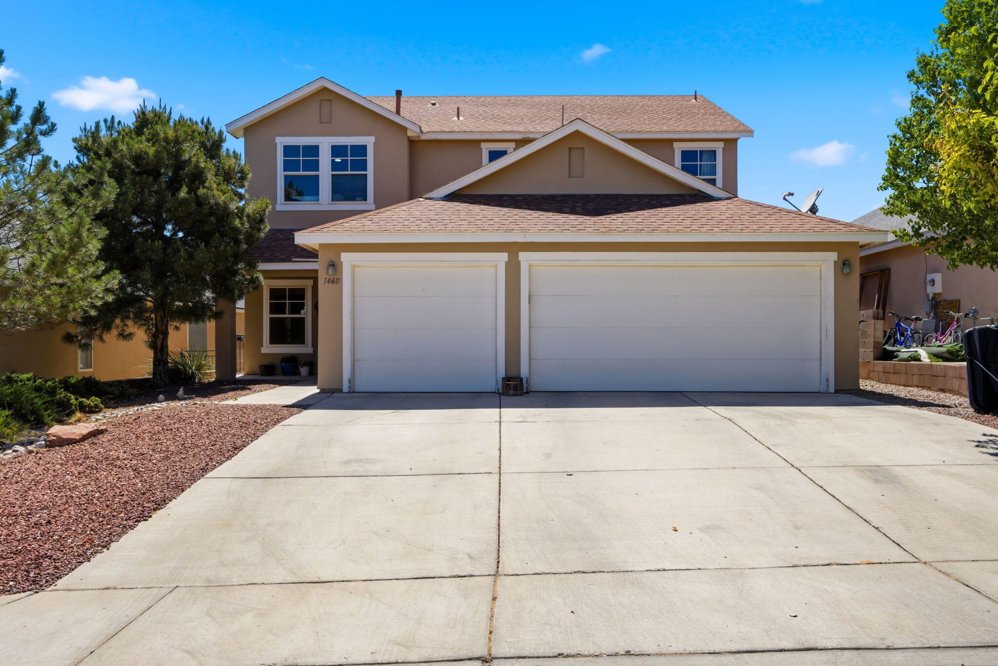 1460 Reynosa Loop SE